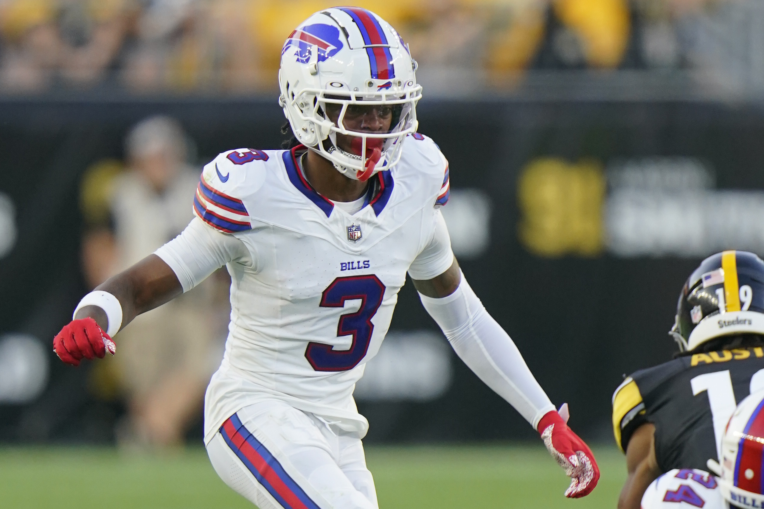 Damar Hamlin Hospitalization: NFL Announces Buffalo Bills and Cincinnati  Bengals Game Won't Resume This Week