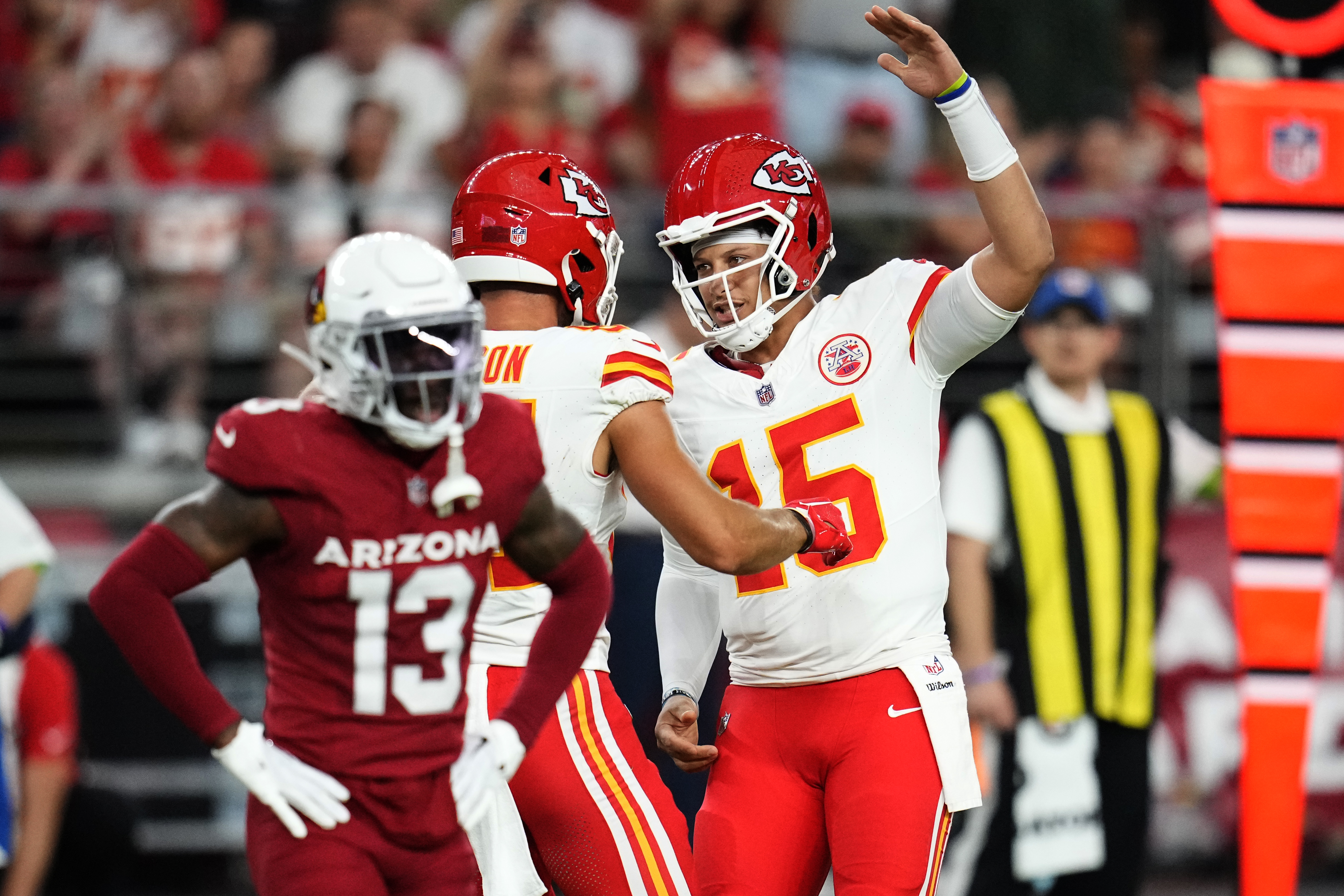 Chiefs win 2nd preseason game against Arizona Cardinals, 38-10