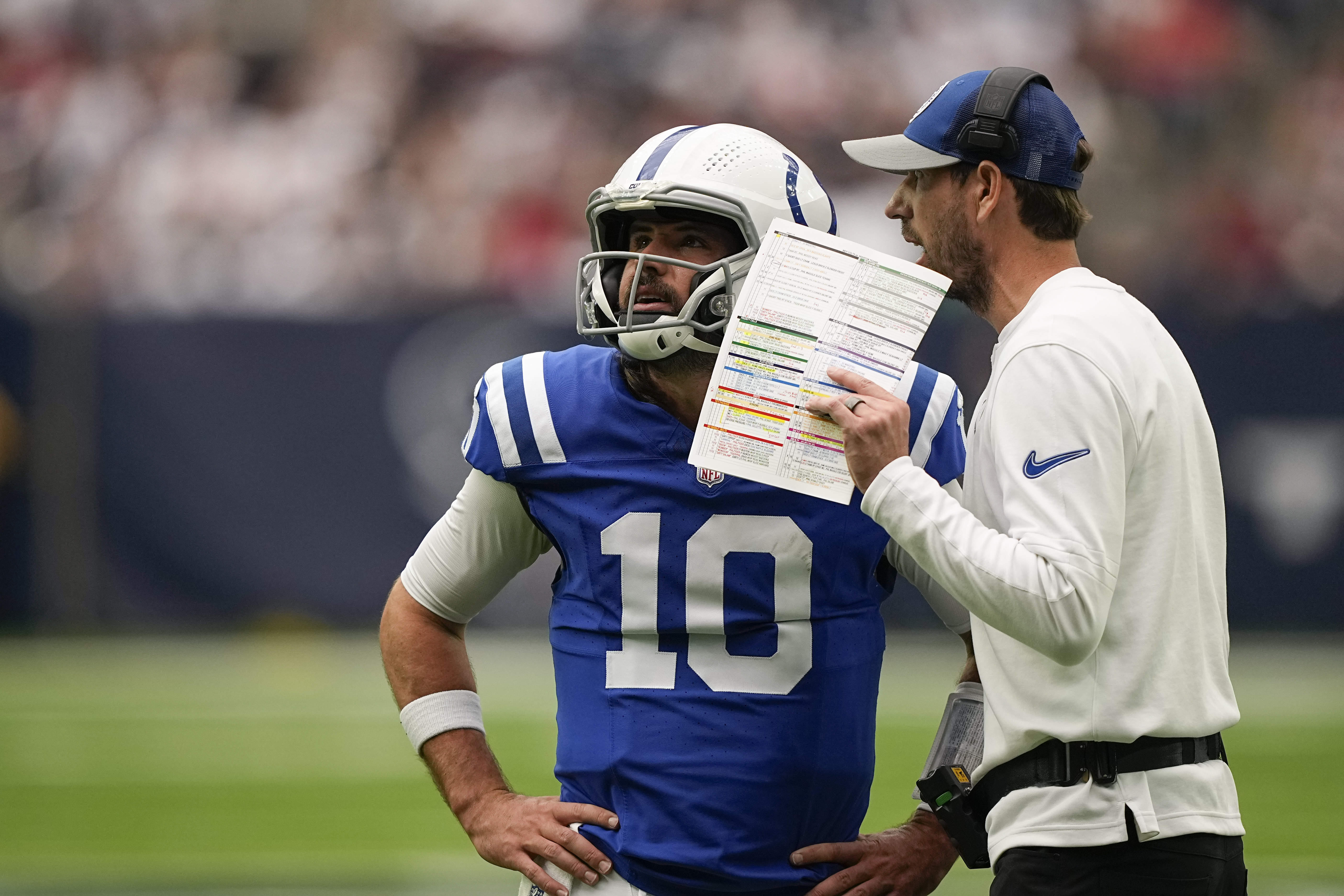 Colts QB Gardner Minshew prepares for possible start against