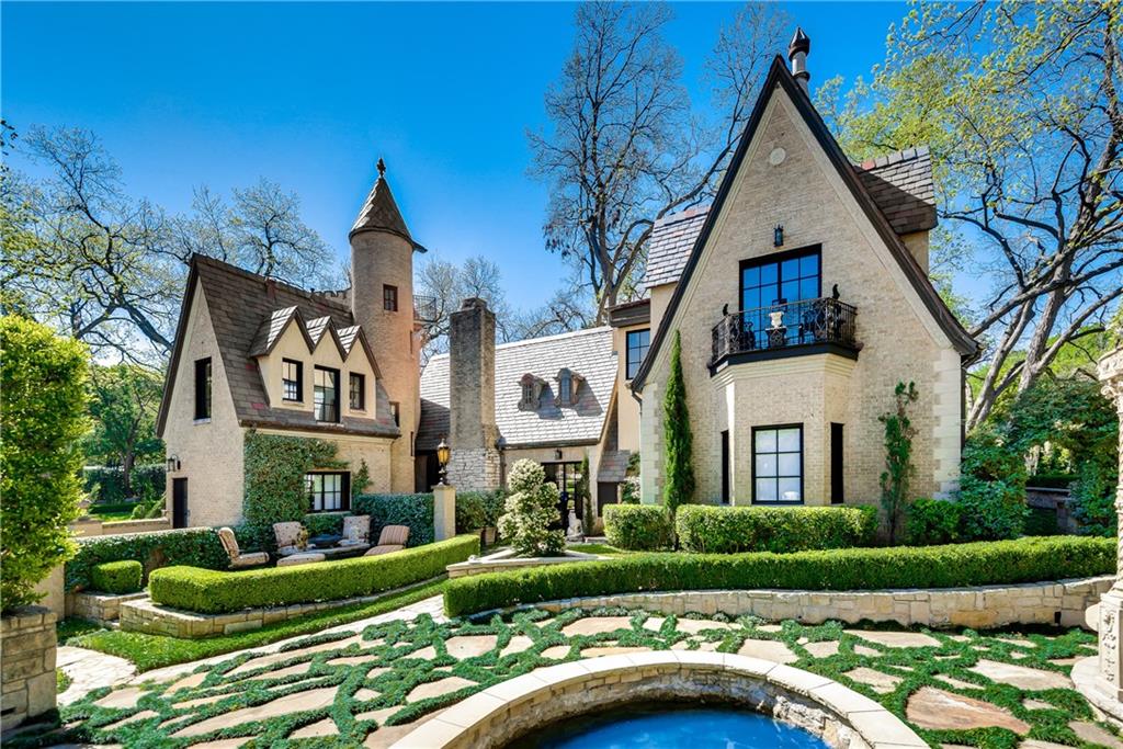 Ooh la la: Take a look inside this one-of-a-kind Texas chateau on