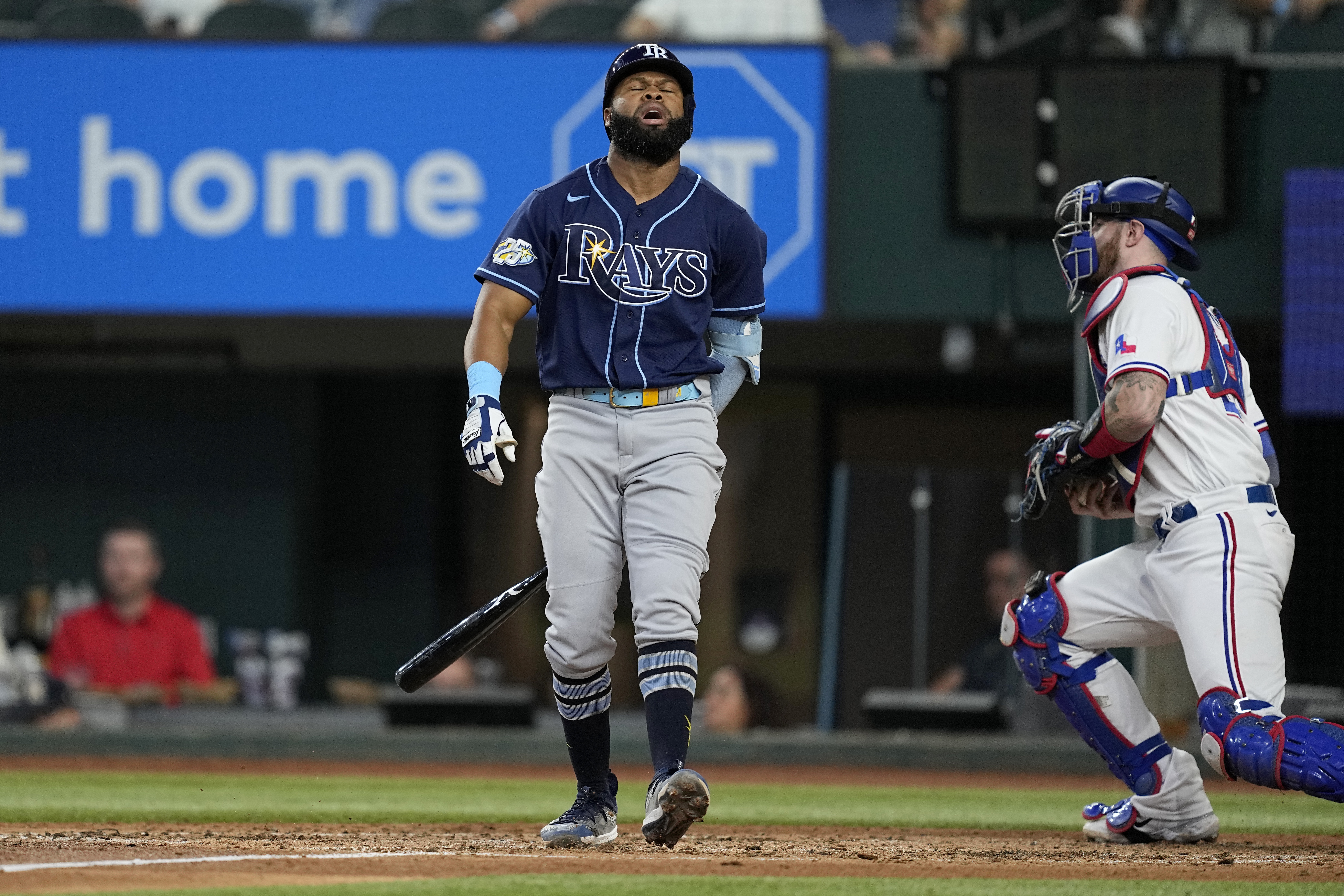 Randy Arozarena rejoins Rays with hospitalized wife feeling better