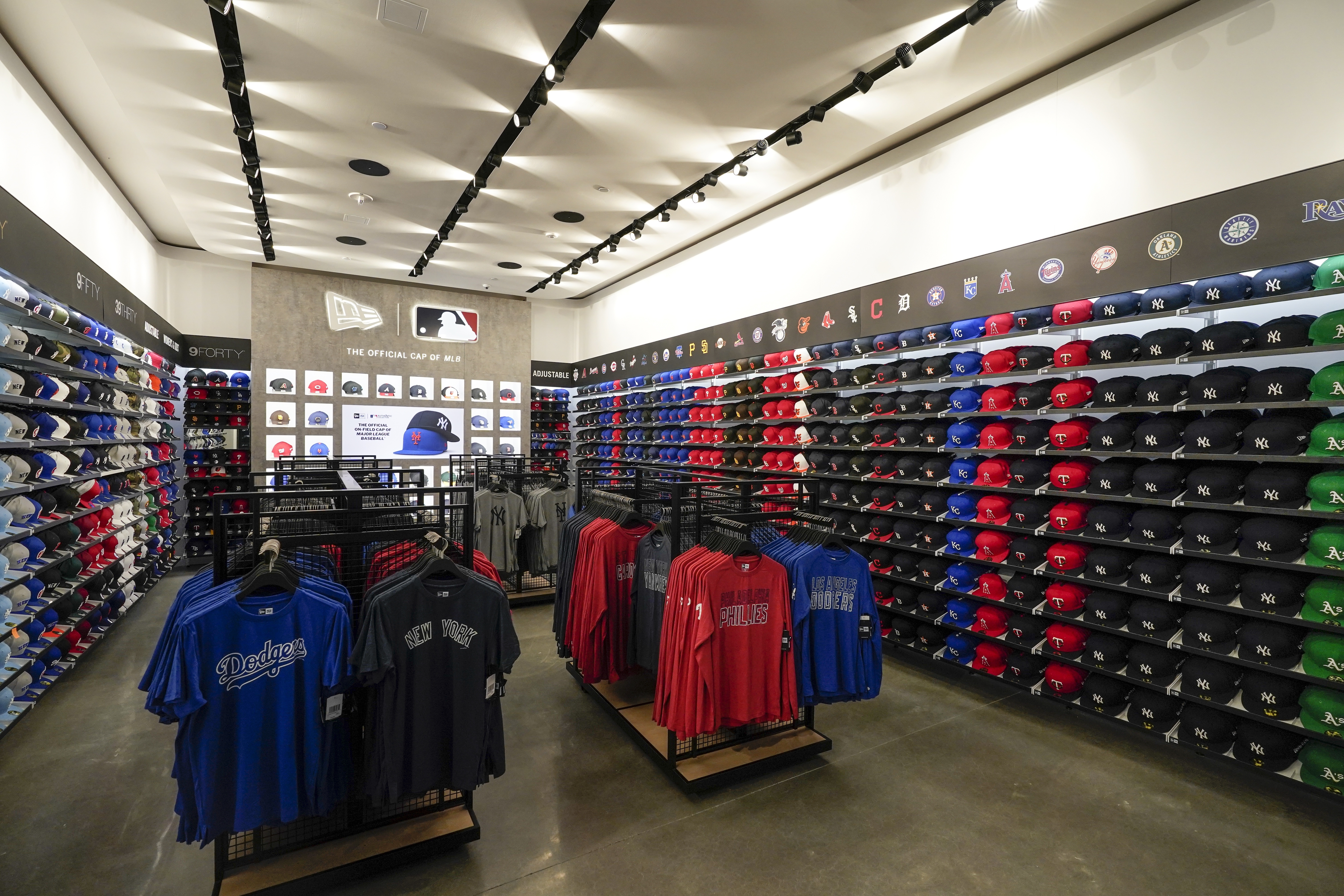 MLB opens flagship store in Manhattan on Friday - Newsday