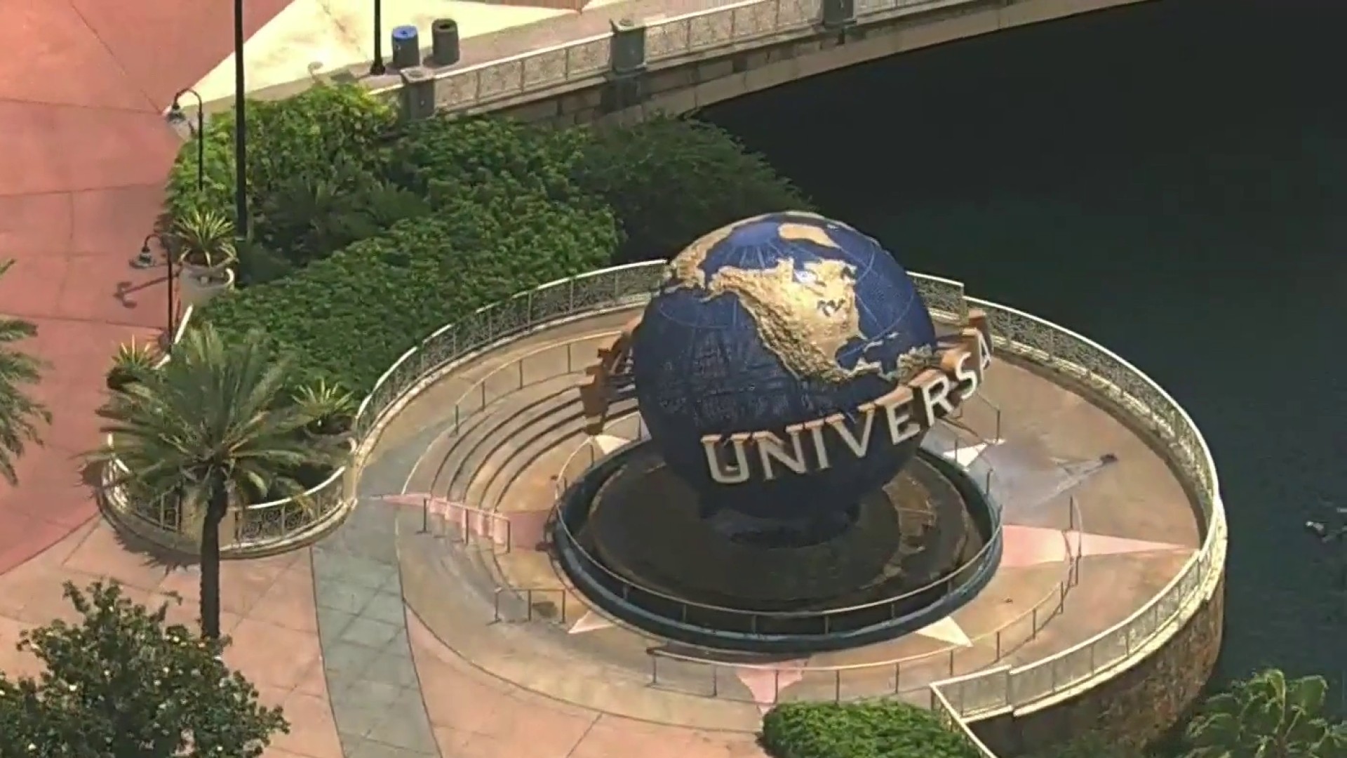 Universal's Citywalk to reopen May 14 with limited hours