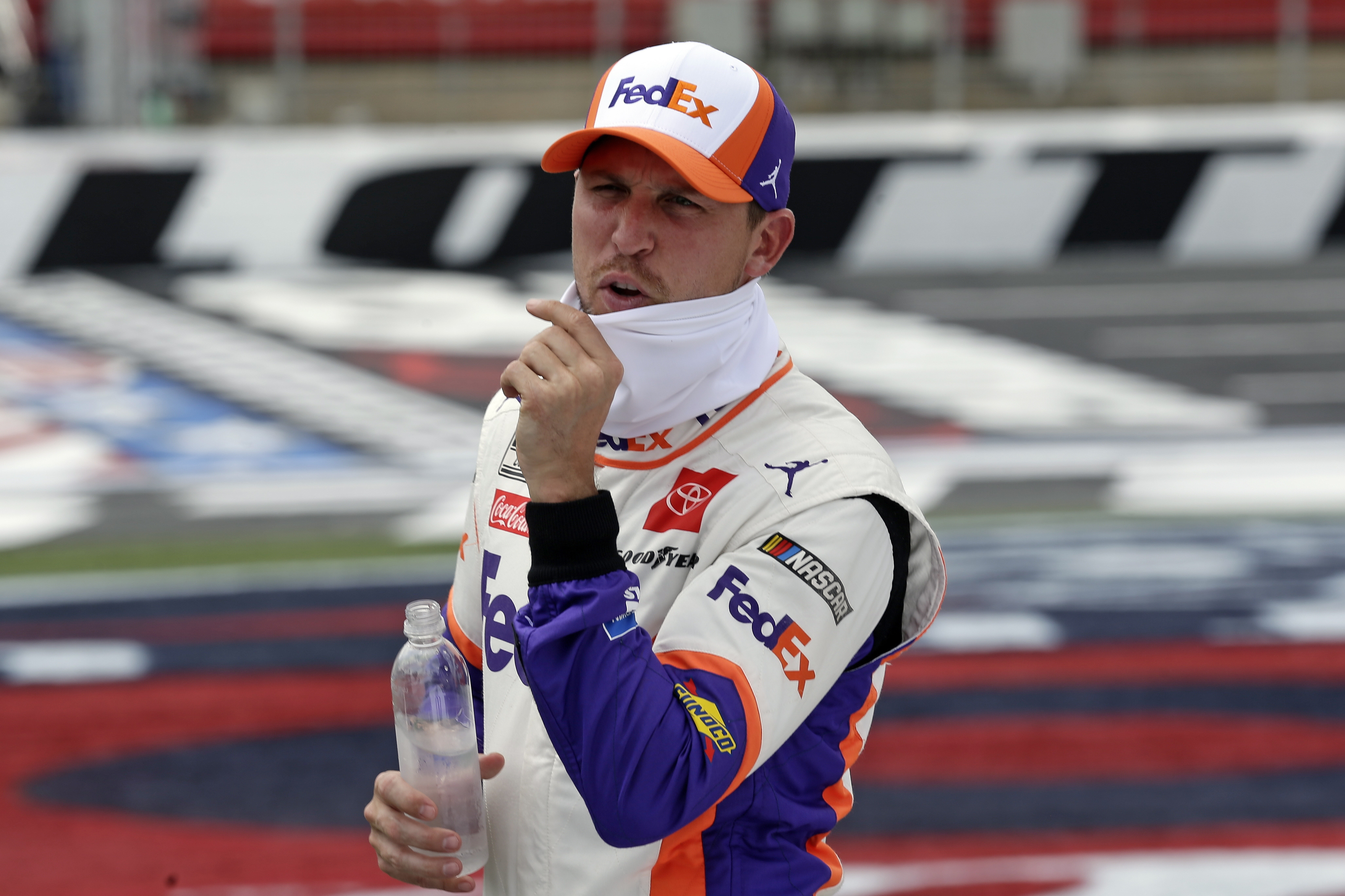 Daytona 500: Vegas sportsbook high on Denny Hamlin