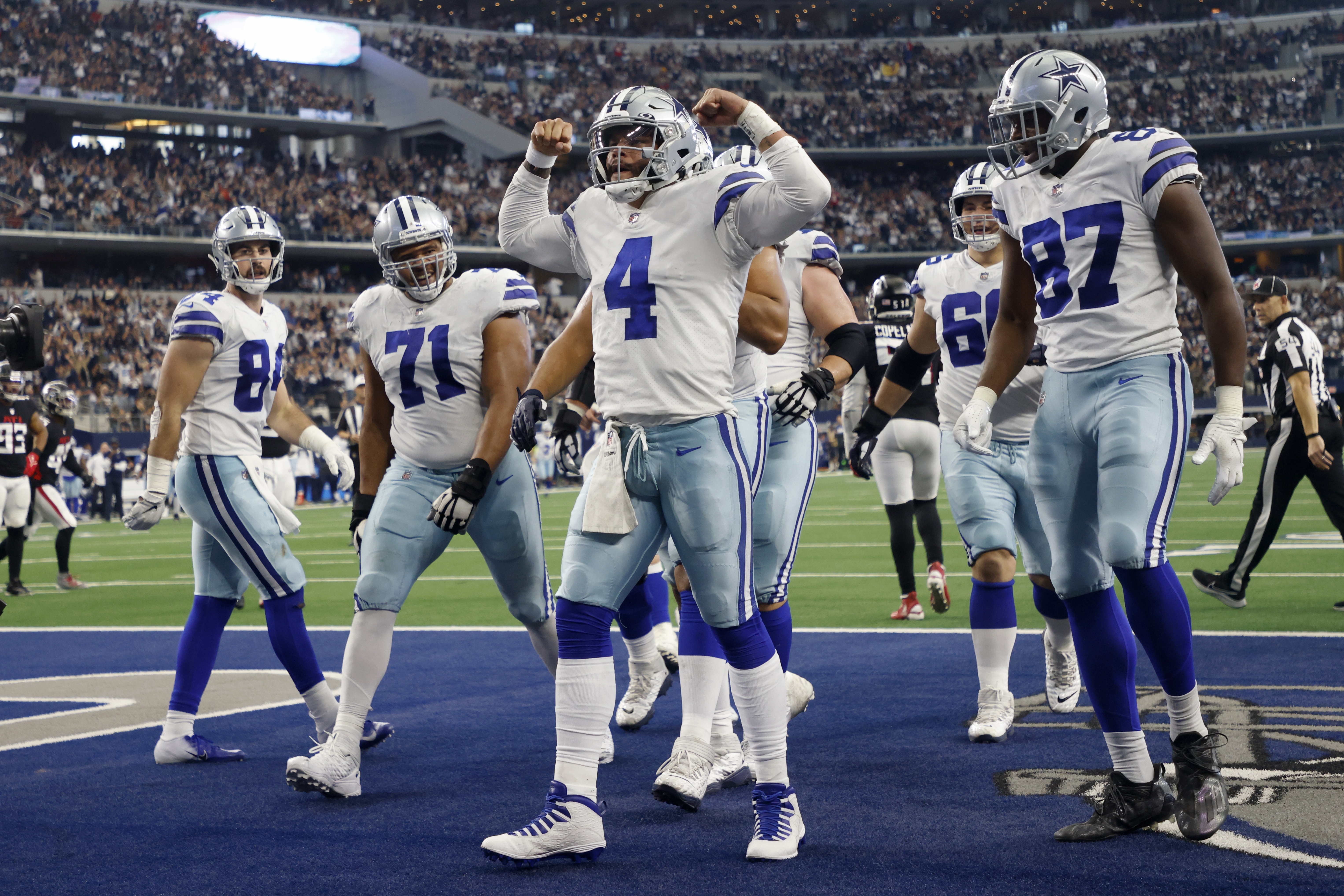 Why do the Cowboys play on Thanksgiving? Explaining Dallas' tradition
