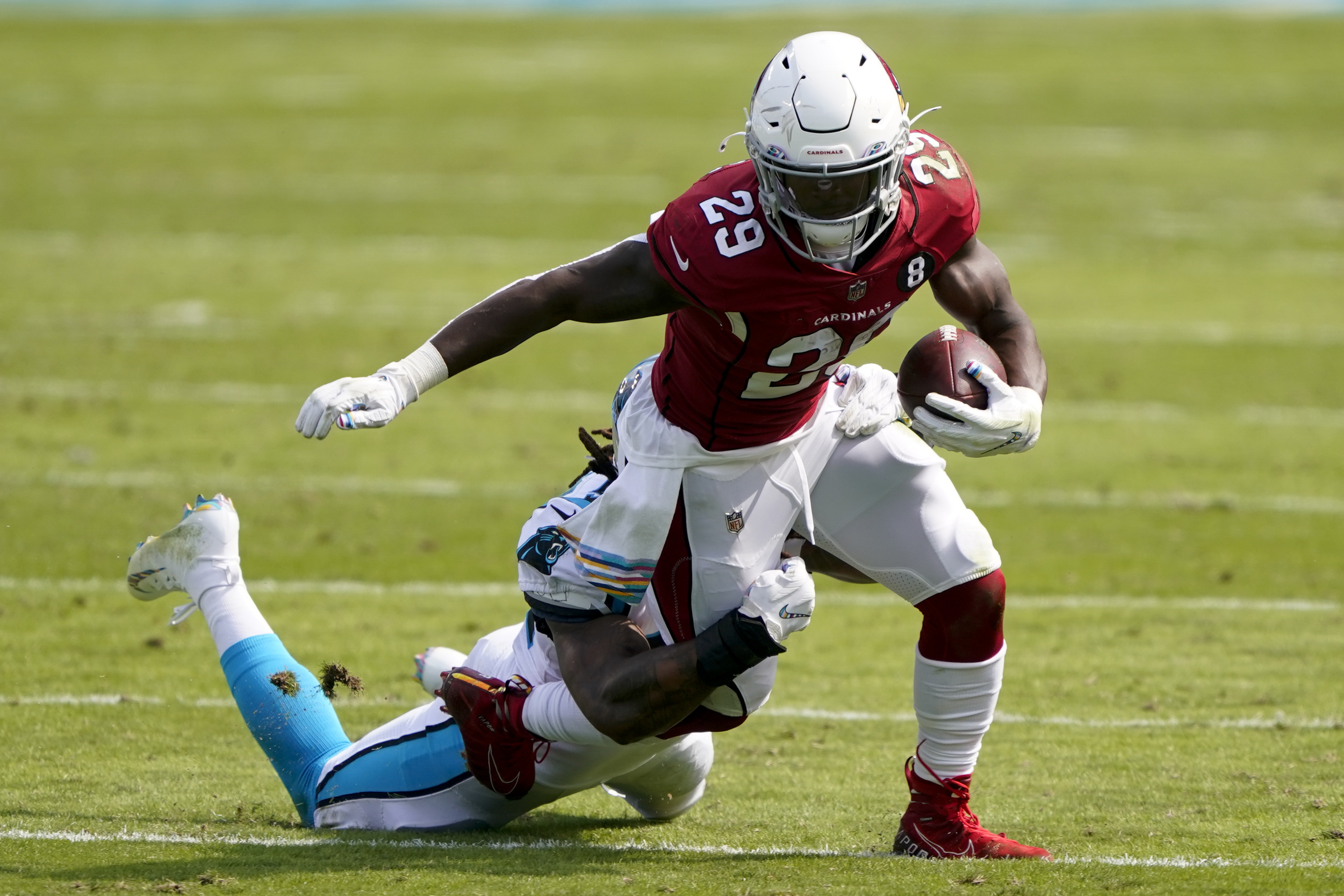 Bridgewater, Panthers fix red-zone woes, top Cardinals 31-21