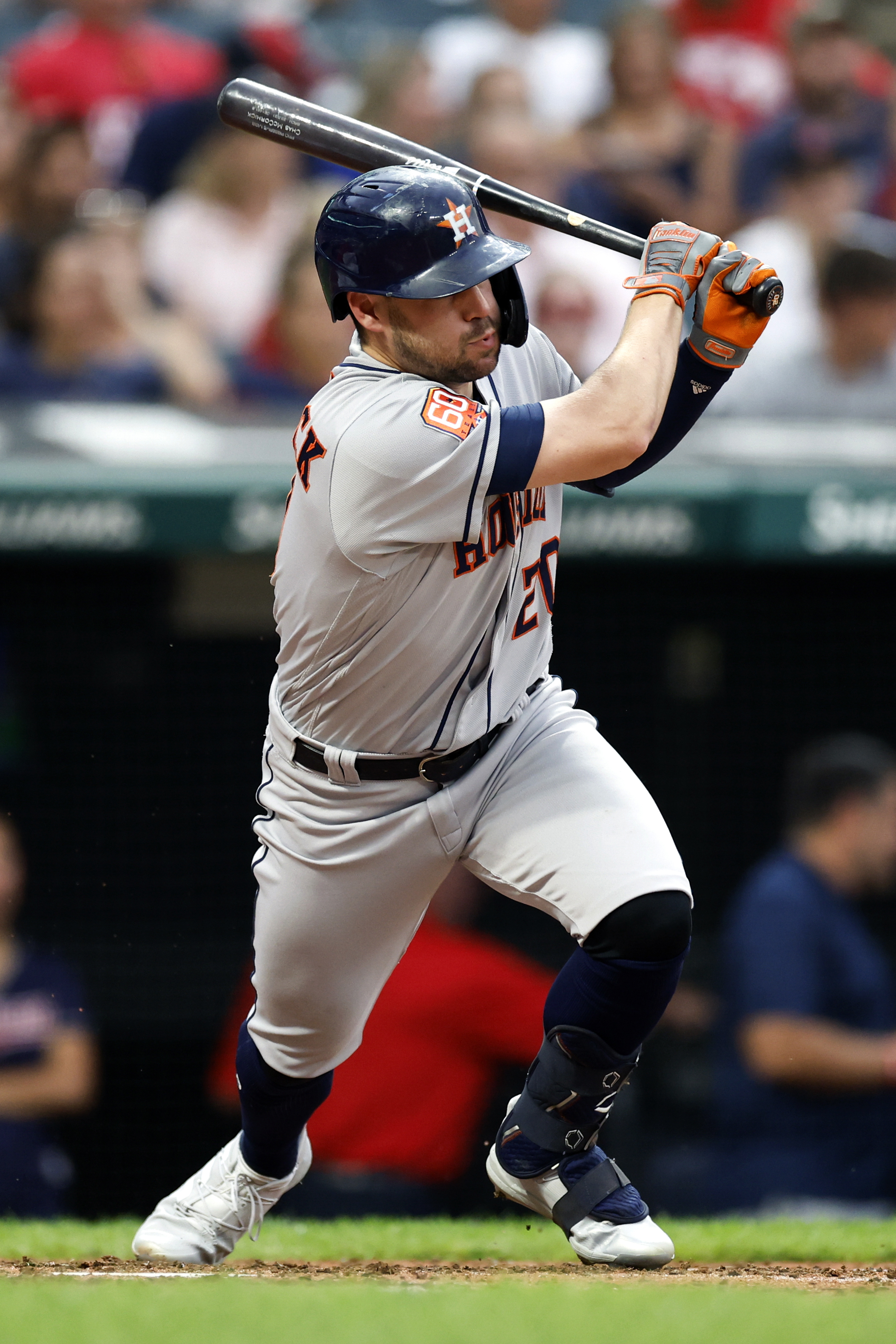 Verlander wins MLB-leading 15th game, Astros blank Cleveland