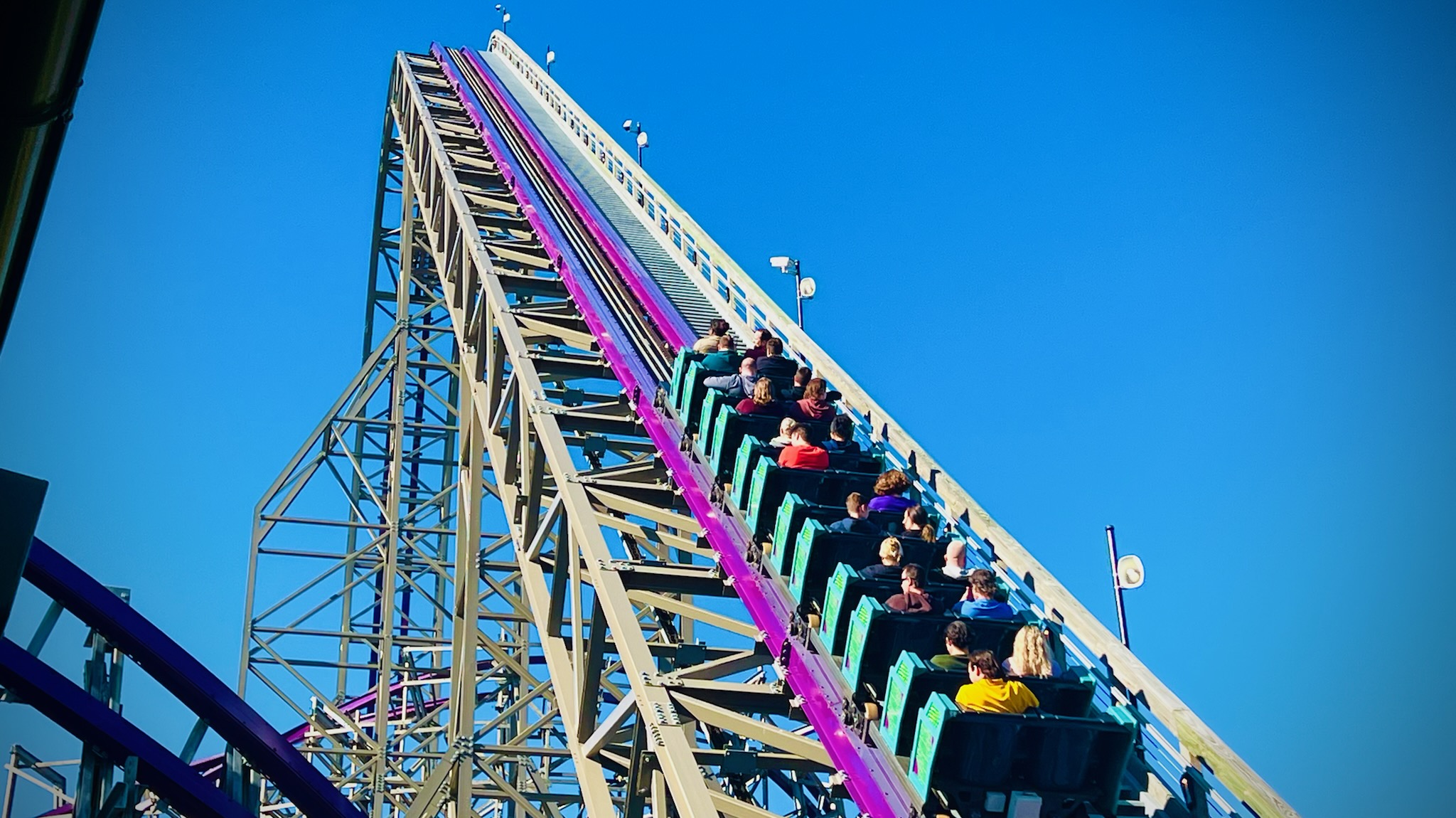 Busch Gardens' Iron Gwazi roller coaster gets official opening date