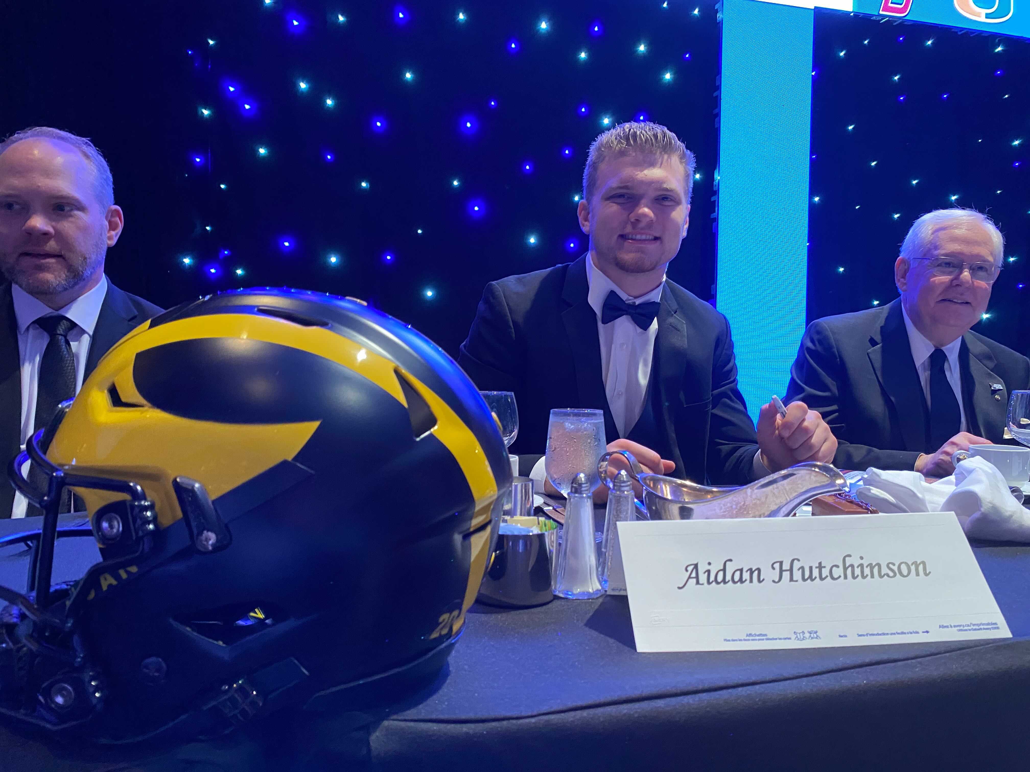 Michigan's Aidan Hutchinson wins Lombardi Award