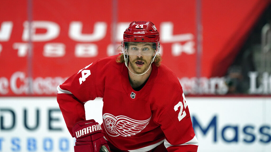 Red Wings sign defenceman Jon Merrill to one-year deal