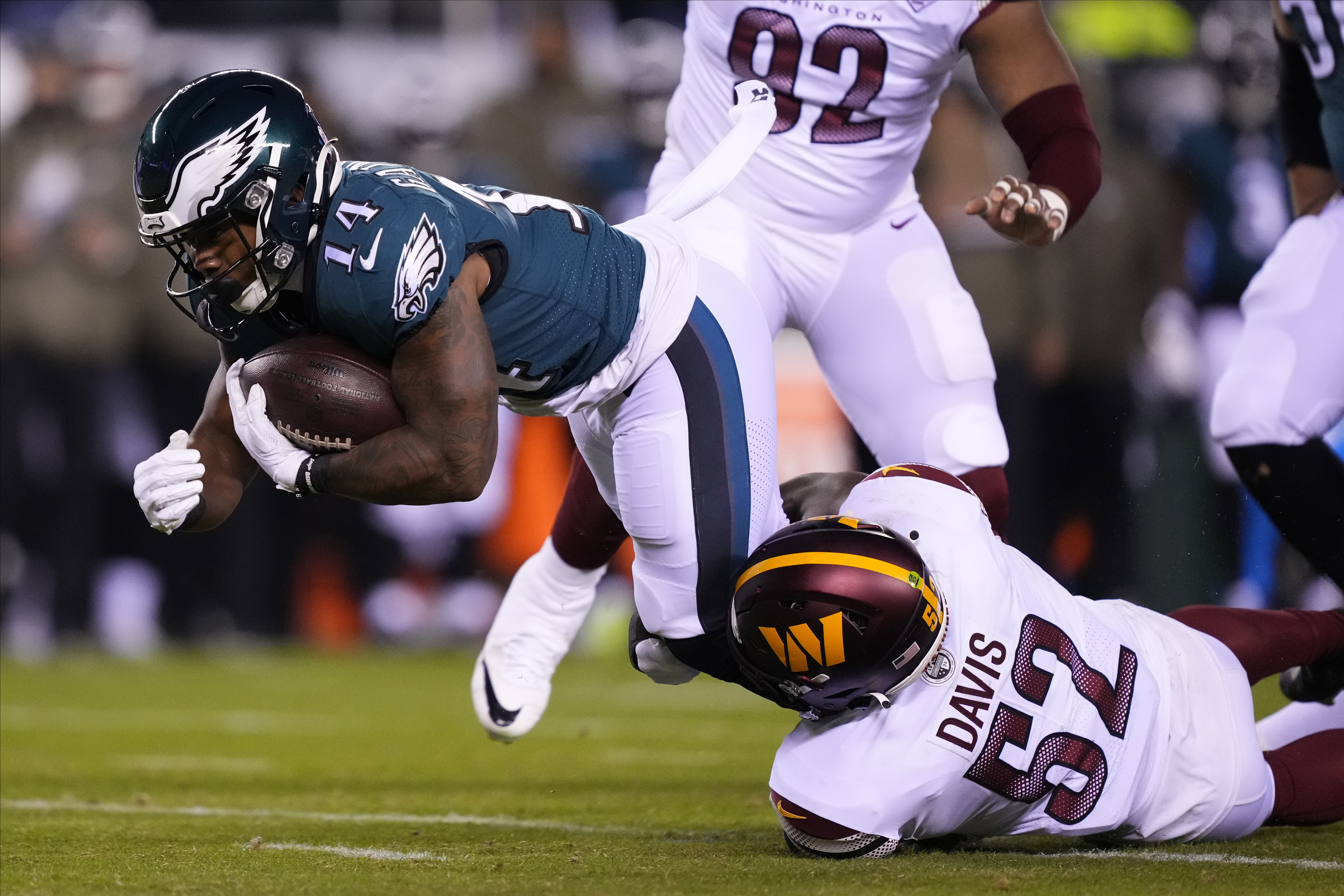 Commanders upset Eagles after late unnecessary roughness call