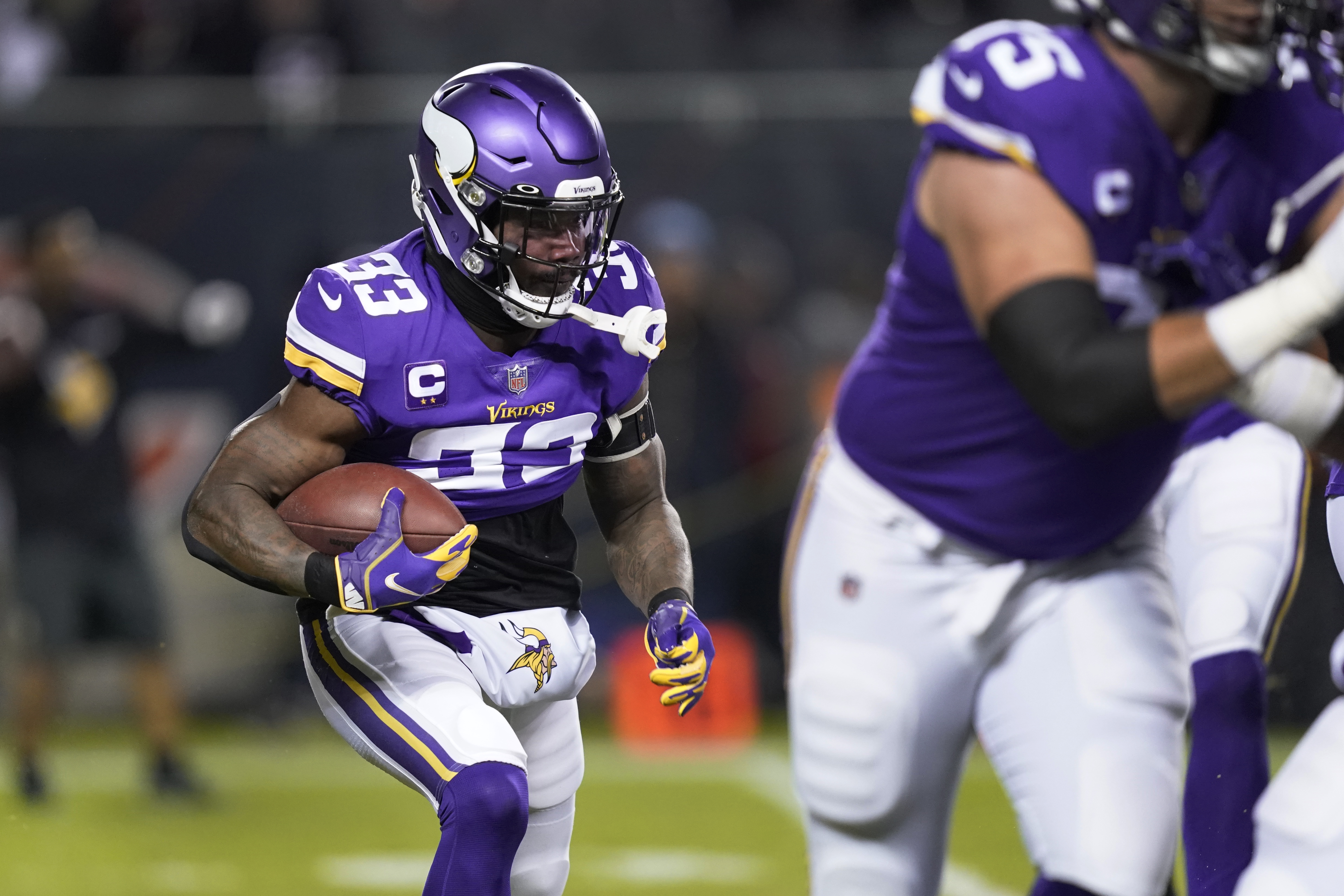 Vikings beat Bears 17-9 as penalties, mistakes hurt Chicago