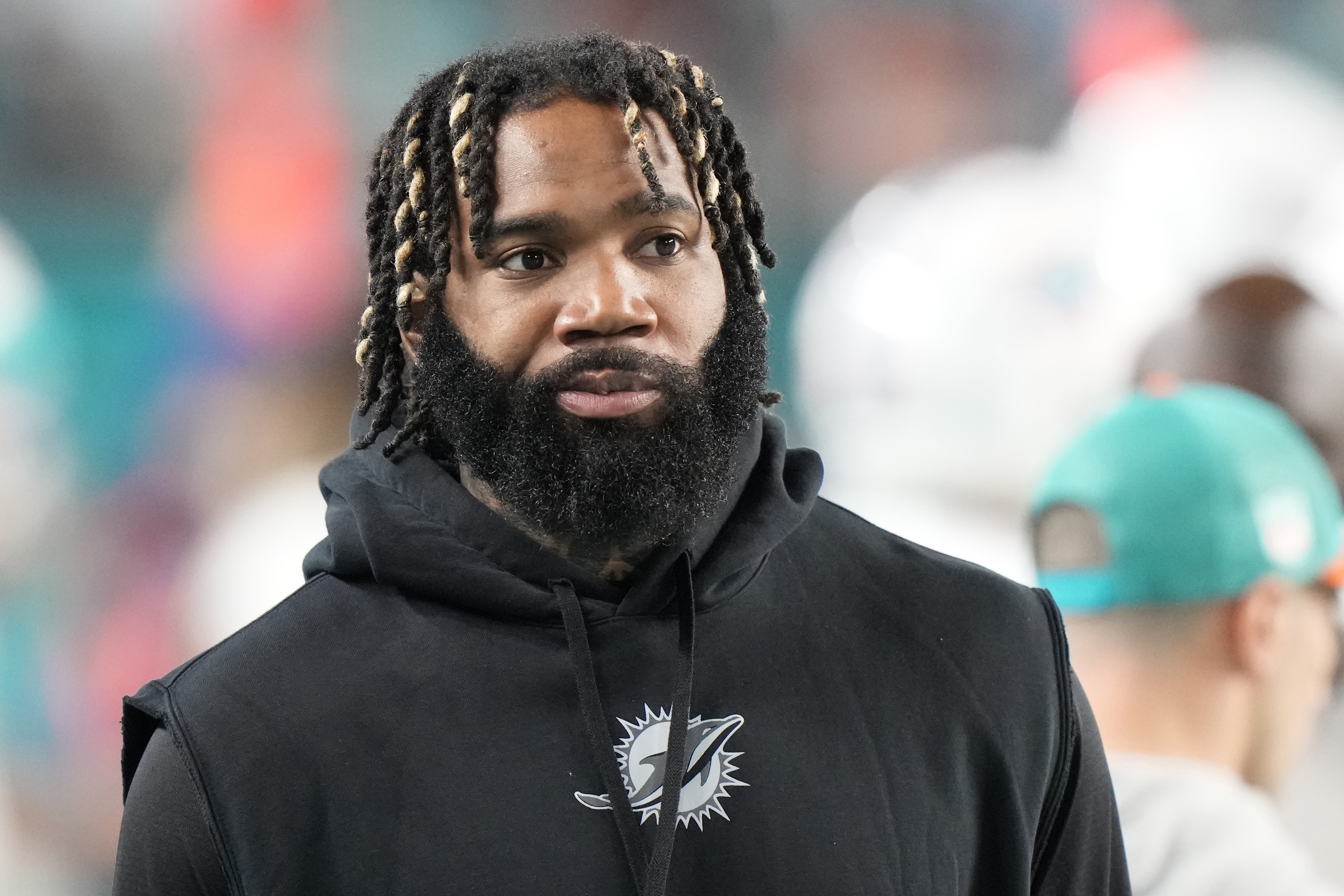 Ex-Dolphin Xavien Howard is accused of sending a teen an explicit photo  over an abortion quarrel