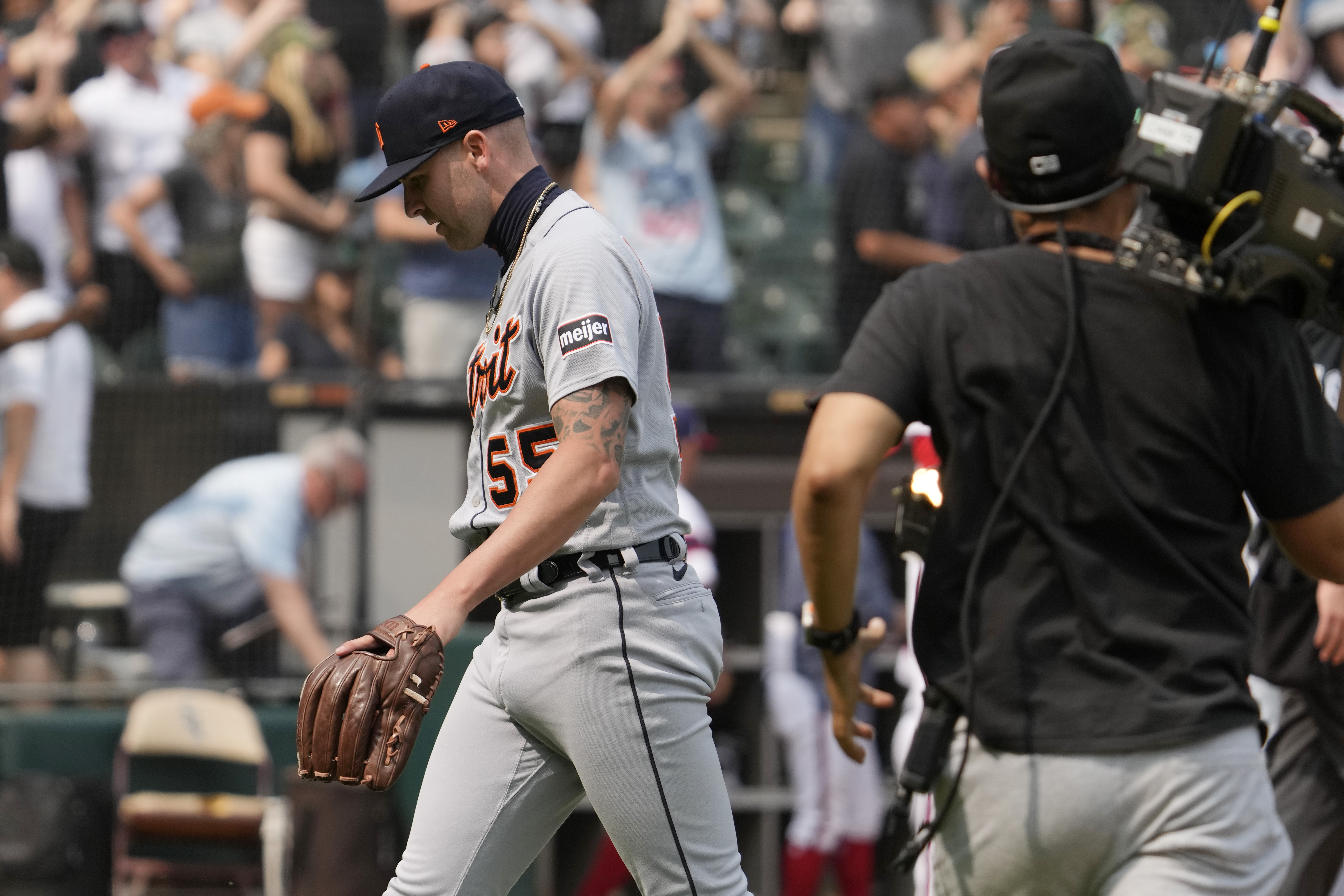 Jake Burger's walk-off grand slam gives White Sox sweep of Tigers