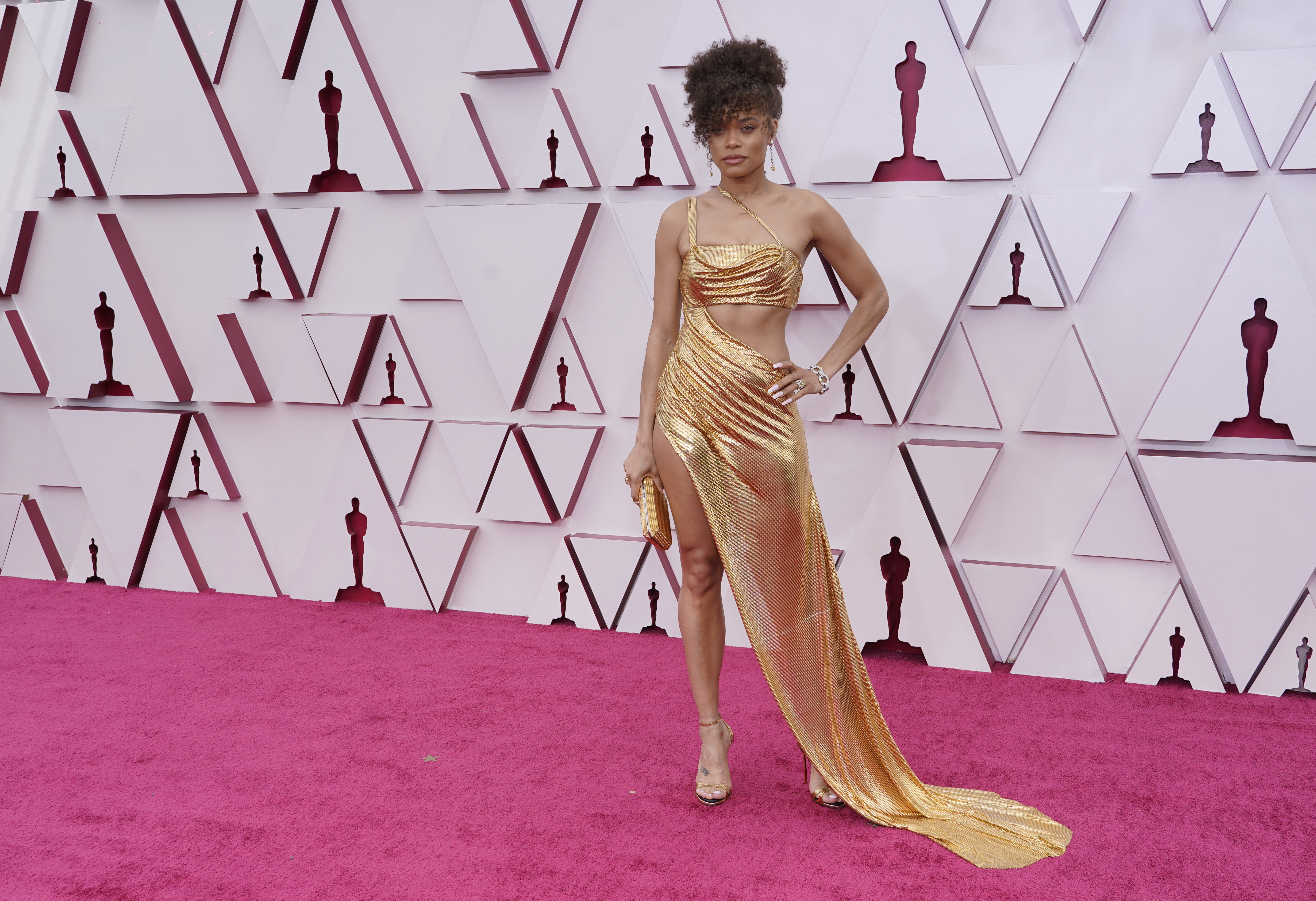 Oscars 2021 best-dressed red carpet: Regina King, Angela Bassett stun