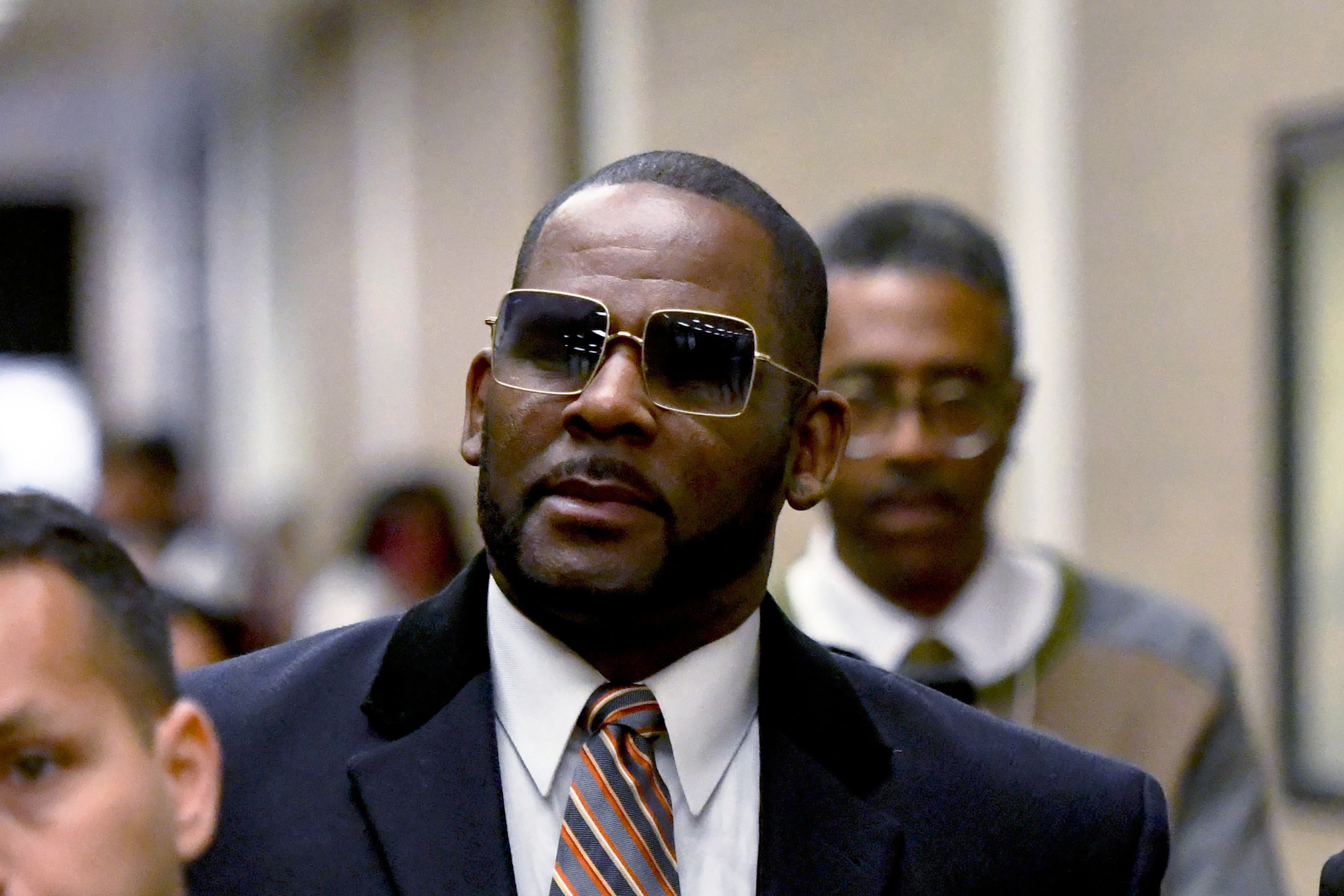 Jail Edge Porn Captions - US prosecutors ask for 25 more years in prison for R. Kelly