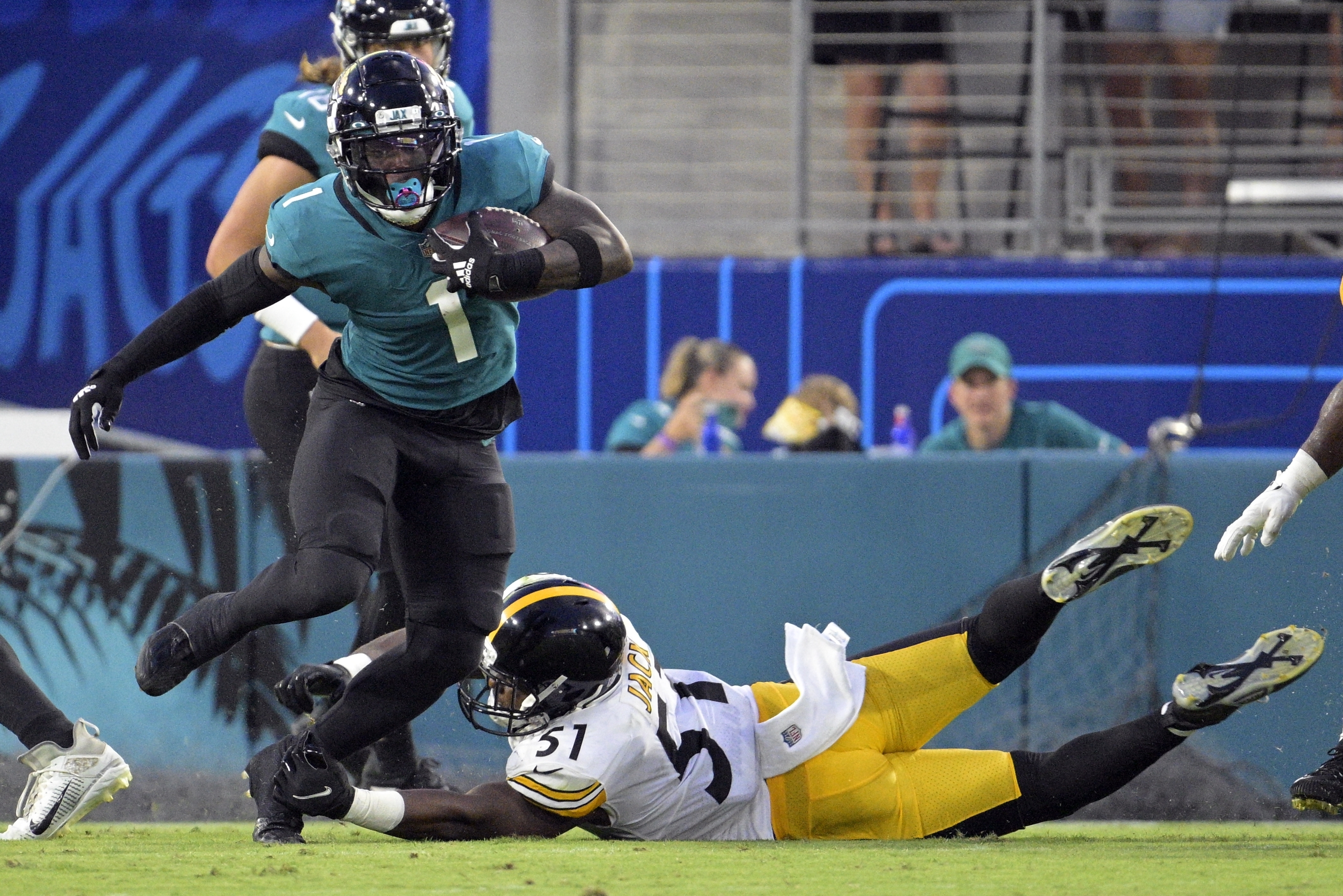 Jacksonville Jaguars linebacker Travon Walker (44) moves to the line of  scrimmage during an NFL football game against the Pittsburgh Steelers,  Saturday, Aug. 20, 2022 in Jacksonville, Fla. The Steelers defeat the