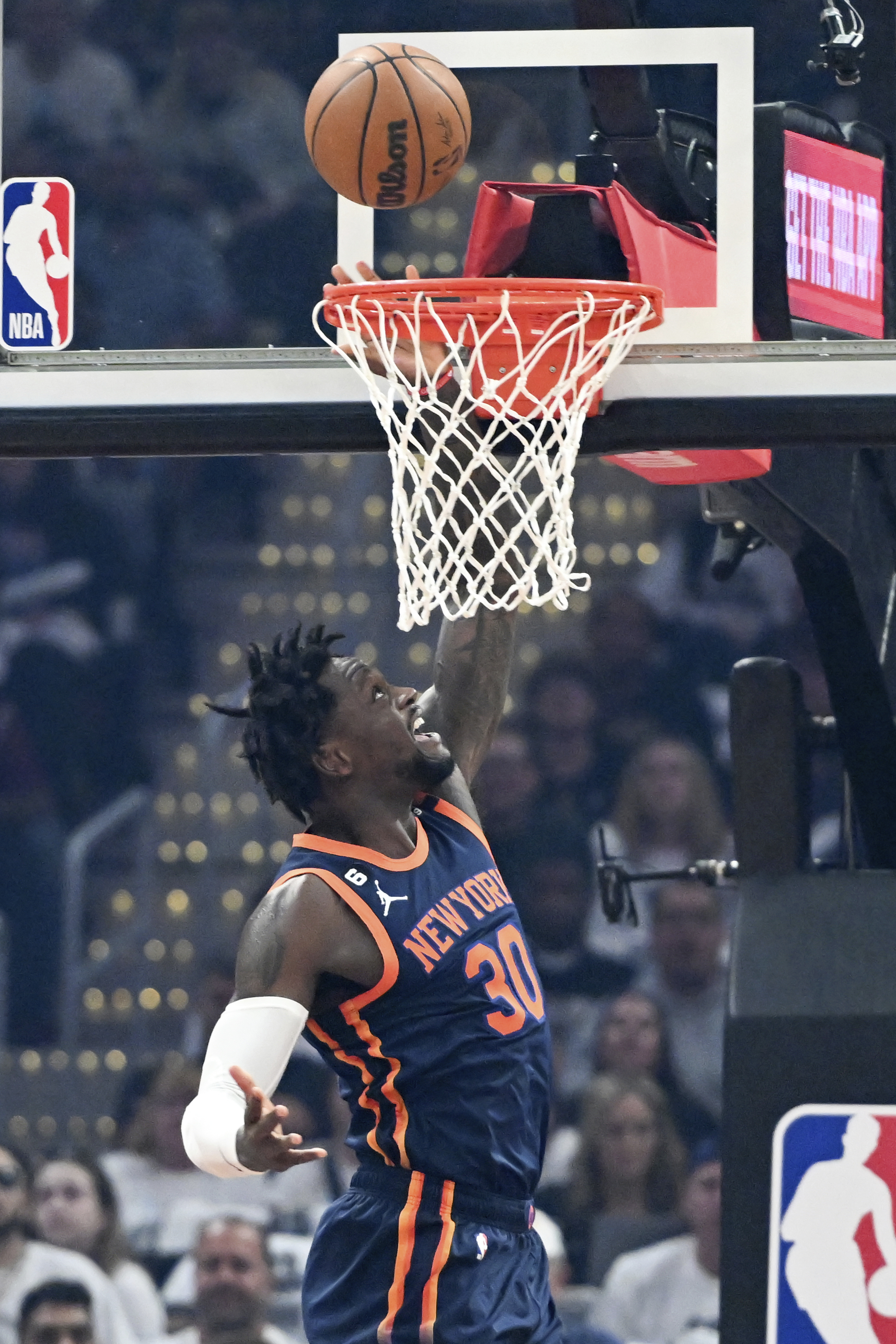 Josh Hart saves Knicks in Game 1 win over Donovan Mitchell, Cavs