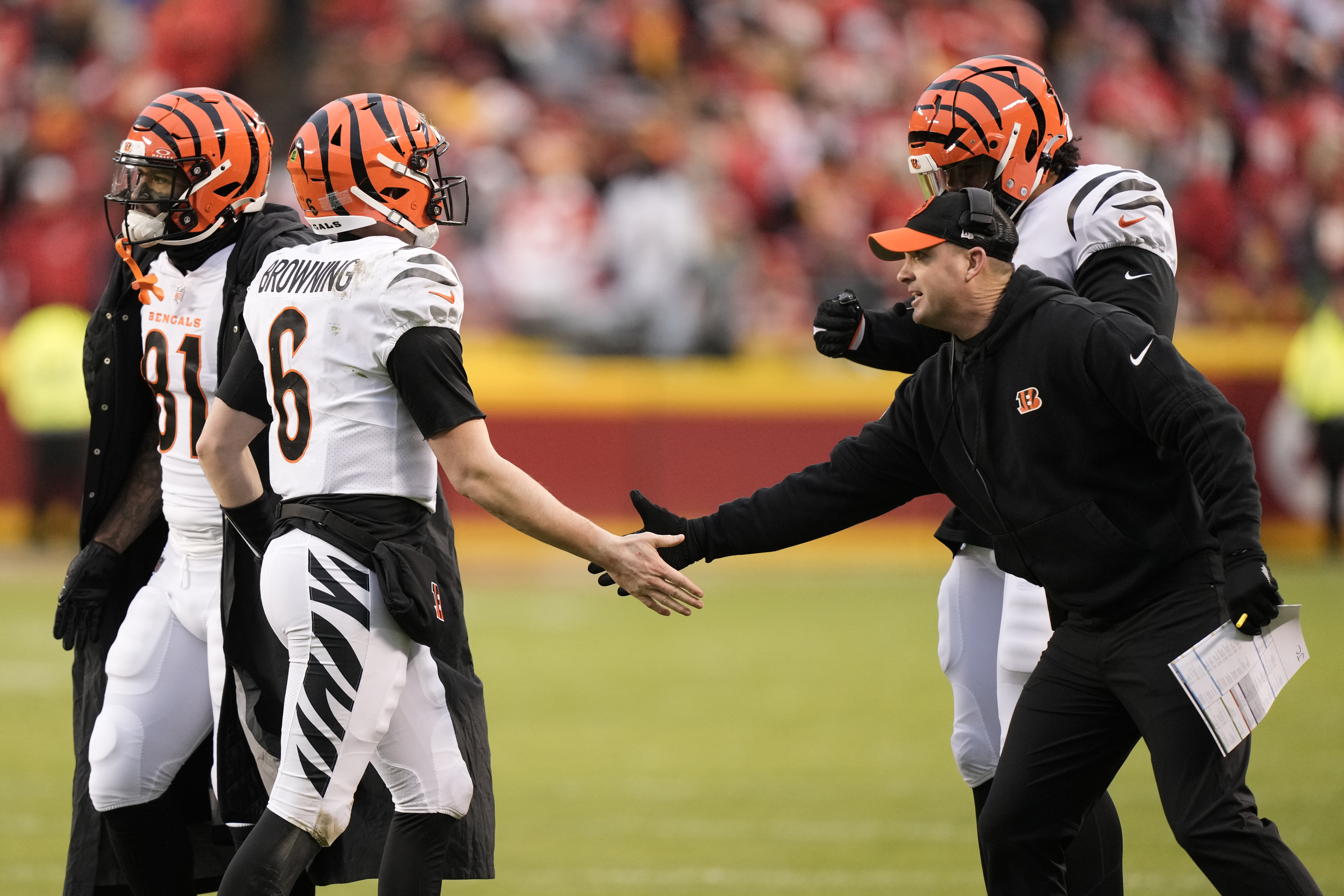 Harrison Butker hits 6 field goals, kicks Chiefs to AFC West title with  25-17 win over Bengals