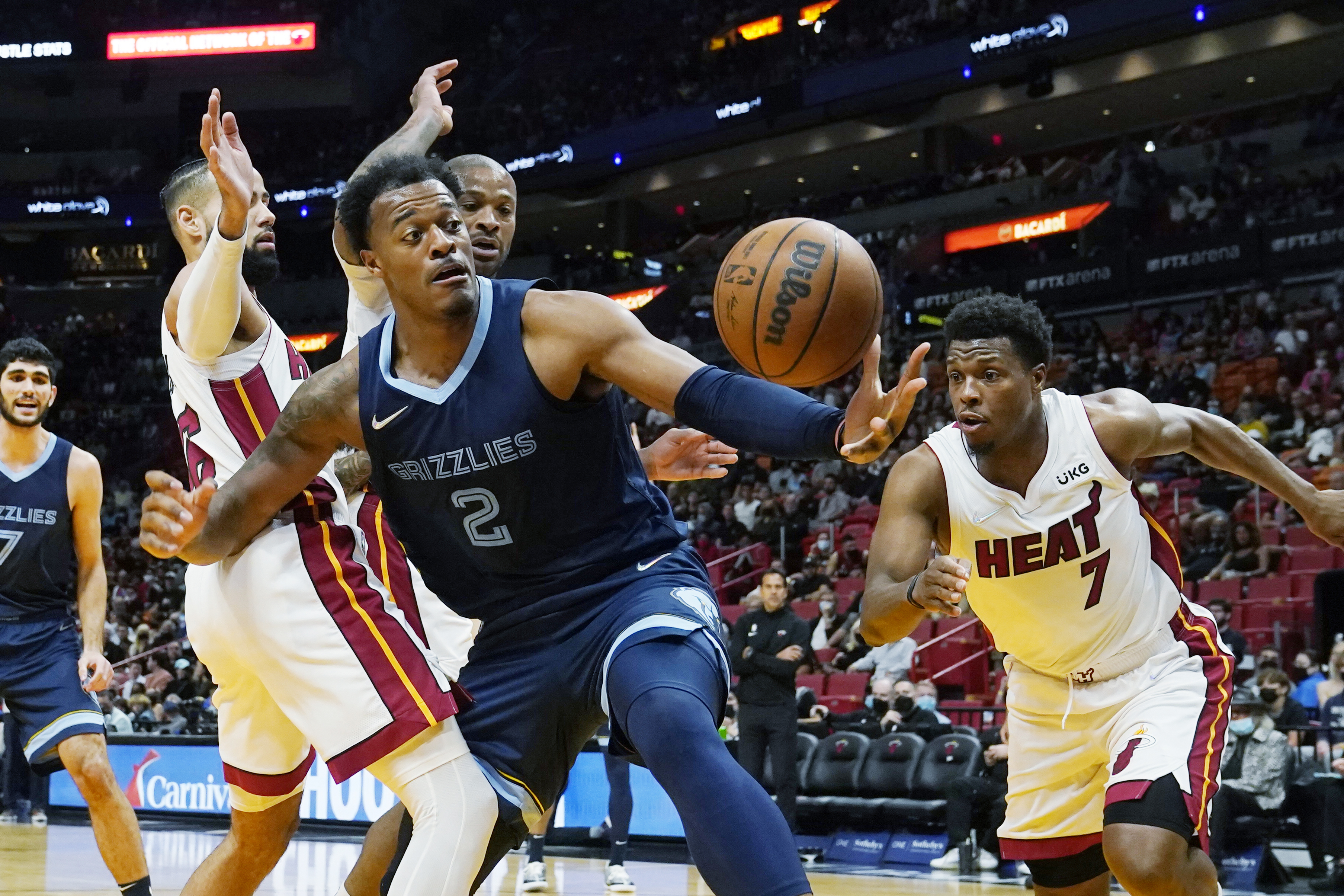 Tyler Herro TOOK OVER in the Heat's win over the Grizzlies