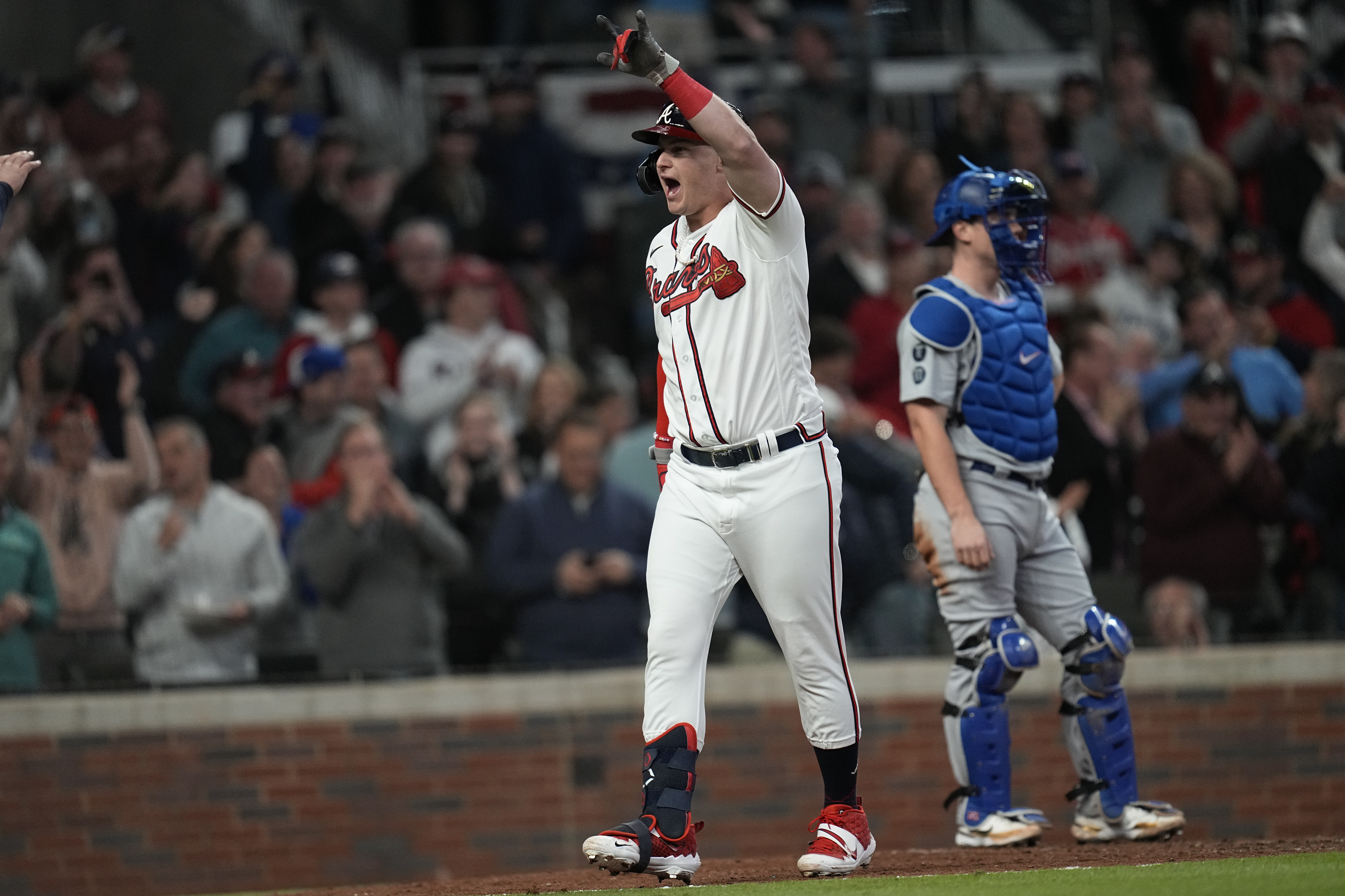 Another walk-off: Braves beat Dodgers 5-4, lead NLCS 2-0