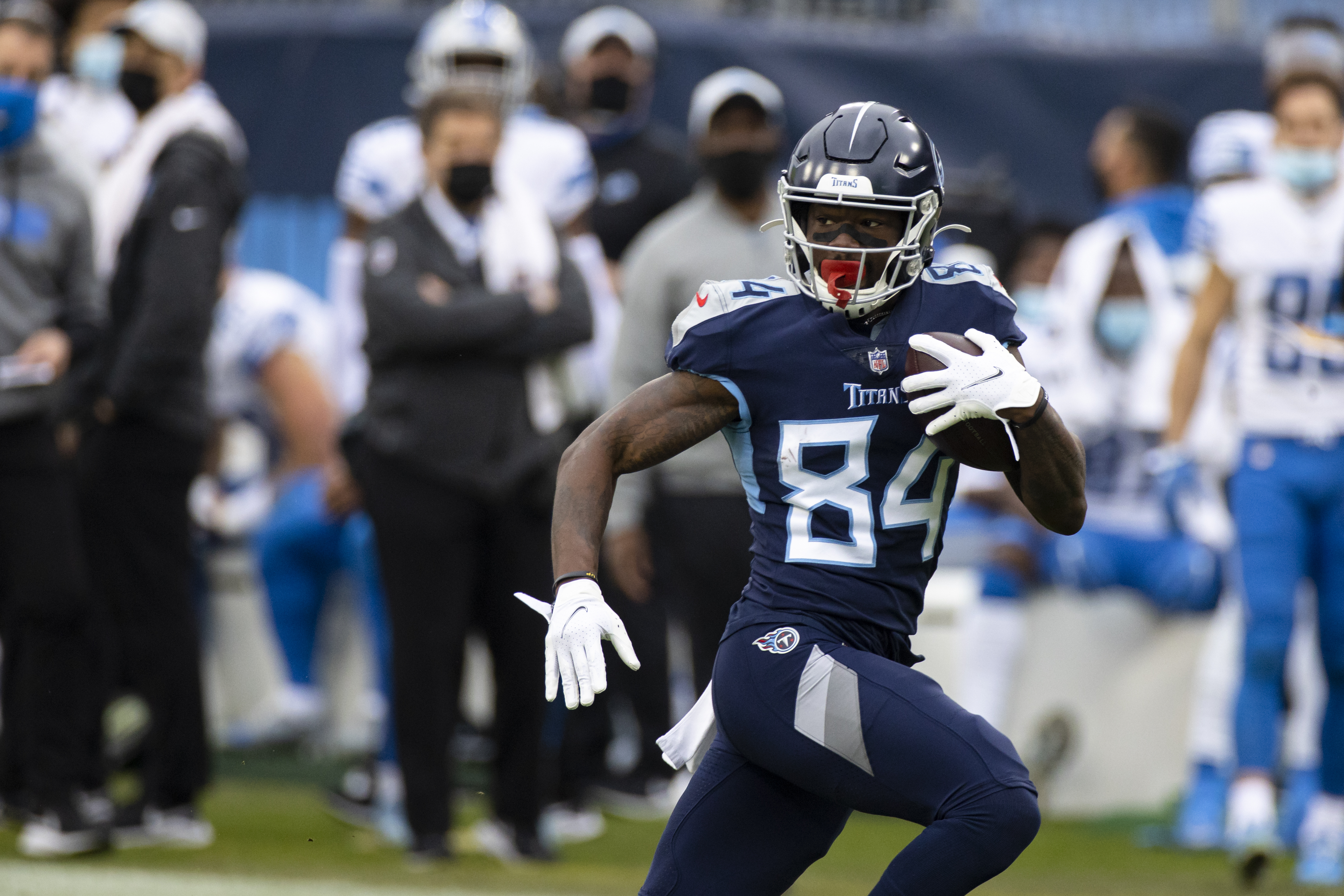 Jets WR and former Titans top 10 draft pick Corey Davis announces