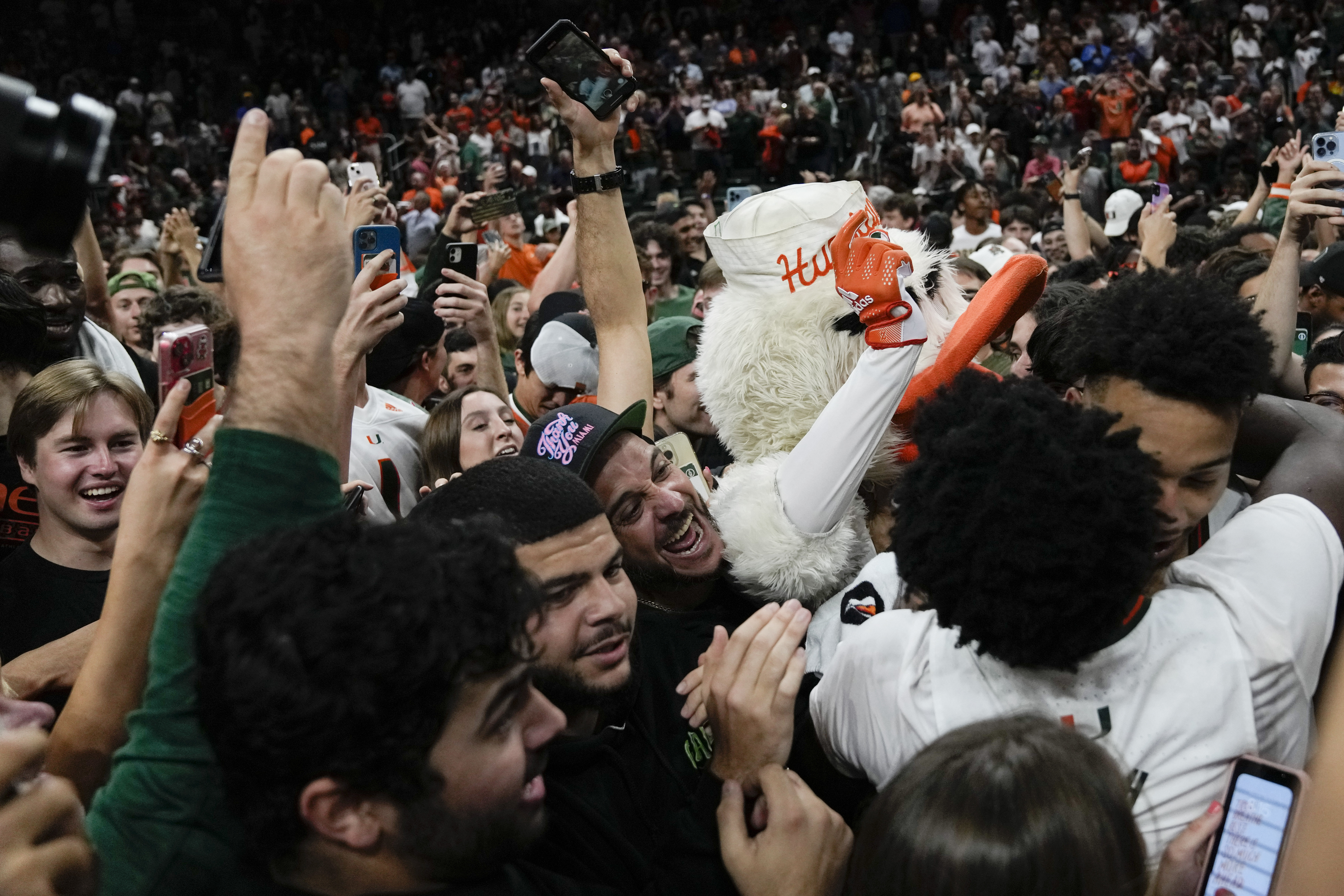 Hurricanes baseball focused on rebounding from regional defeat - The Miami  Hurricane