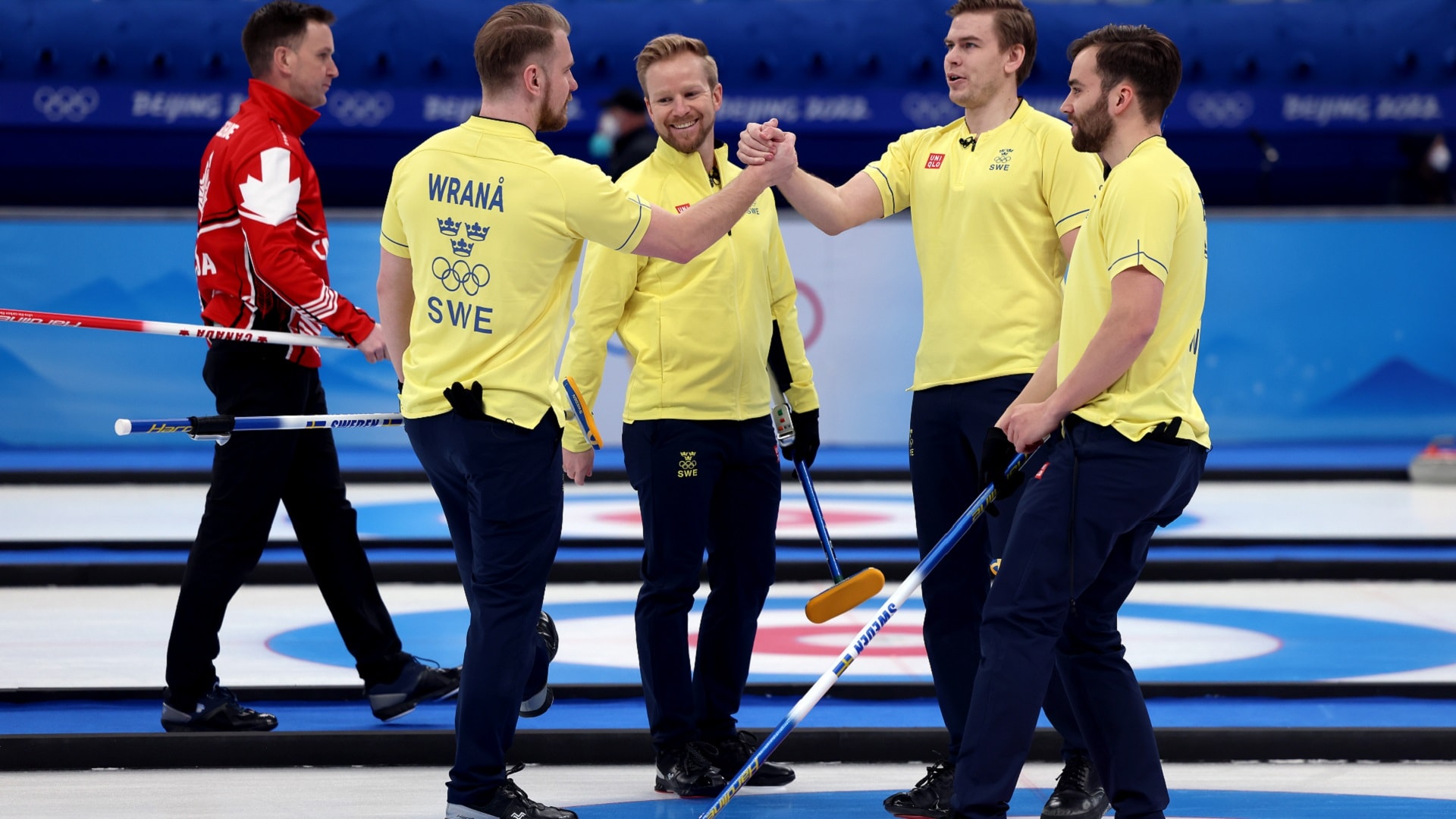 Sweden stands above the field in a look at the mens curling standings