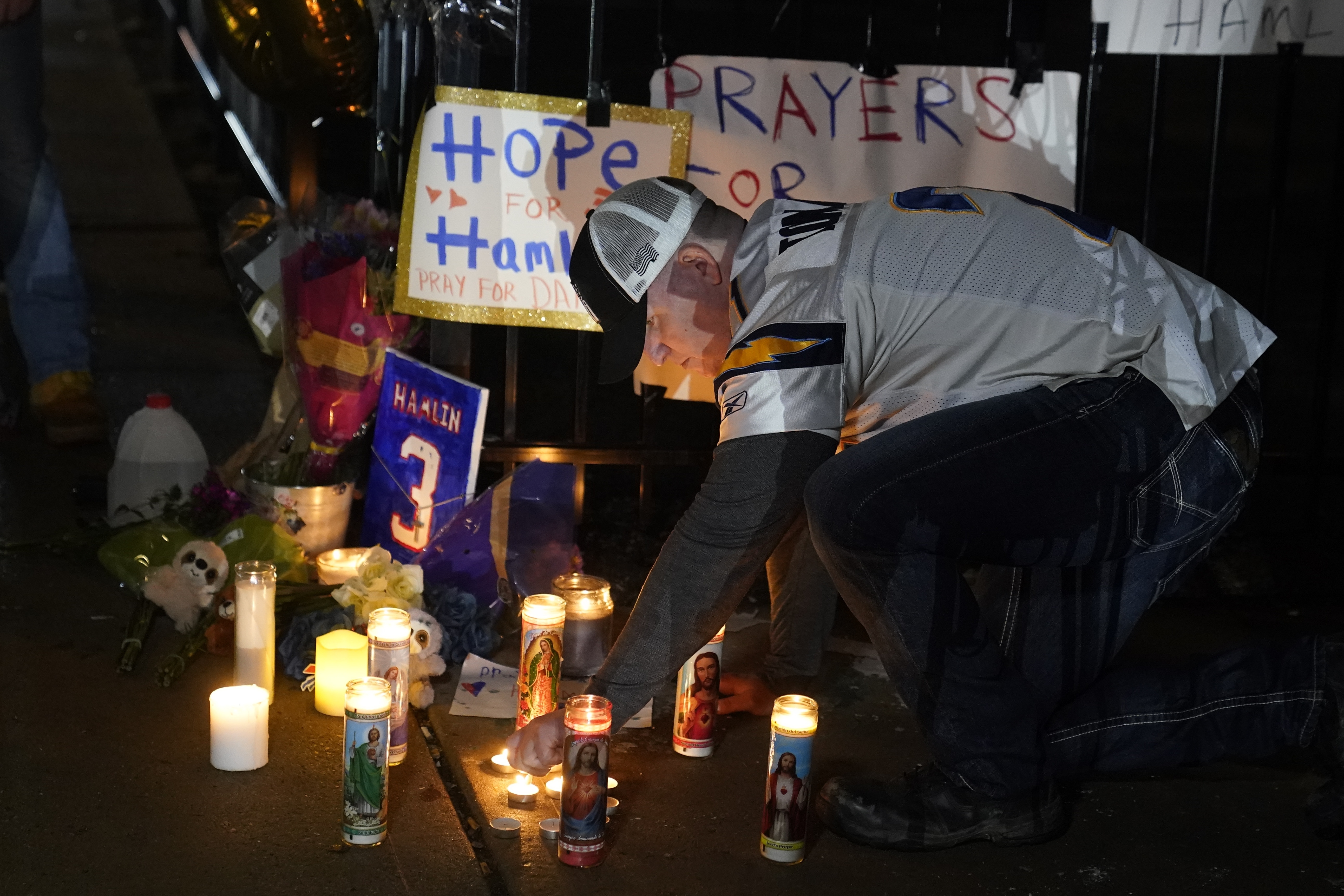 Bengals fans joined in the Lord's Prayer as Bills safety Damar