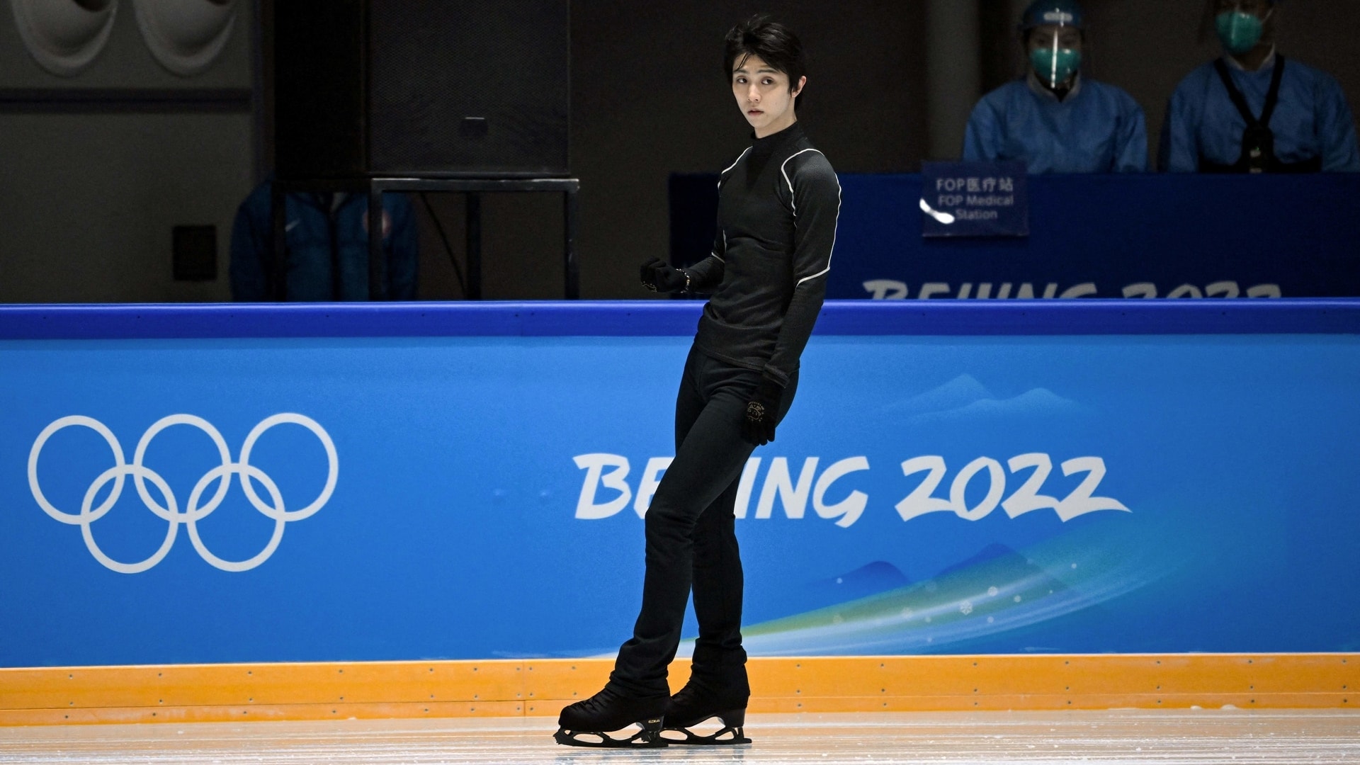 He does exist! Watch Hanyu at Olympic practice session