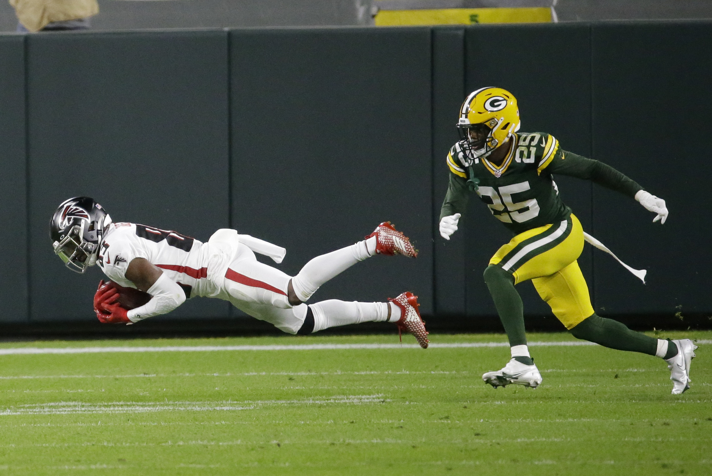 Rodgers, Tonyan Lead Packers To 30-16 Victory Over Falcons