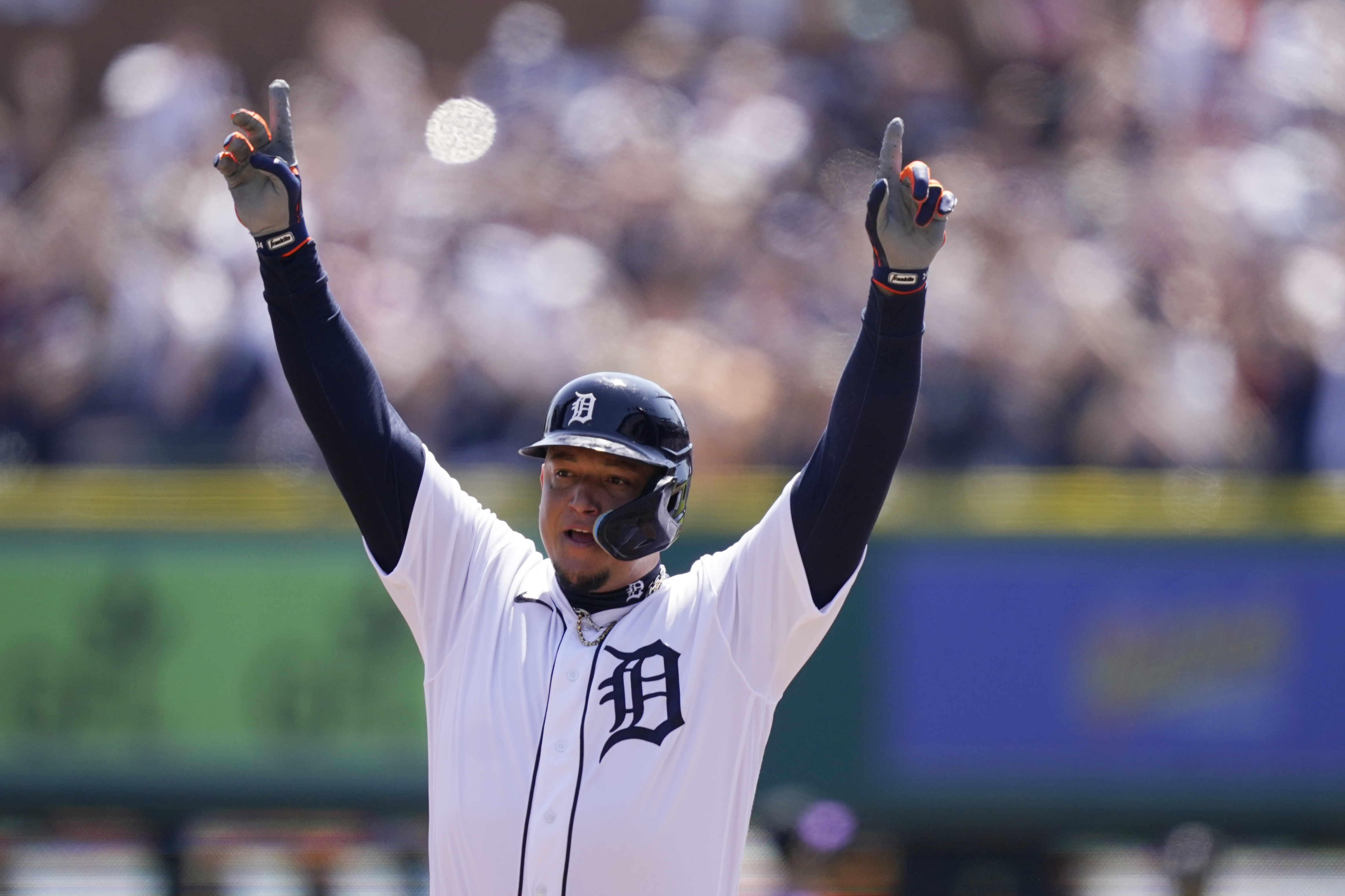 Detroit Tigers legend Miguel Cabrera says he will retire after