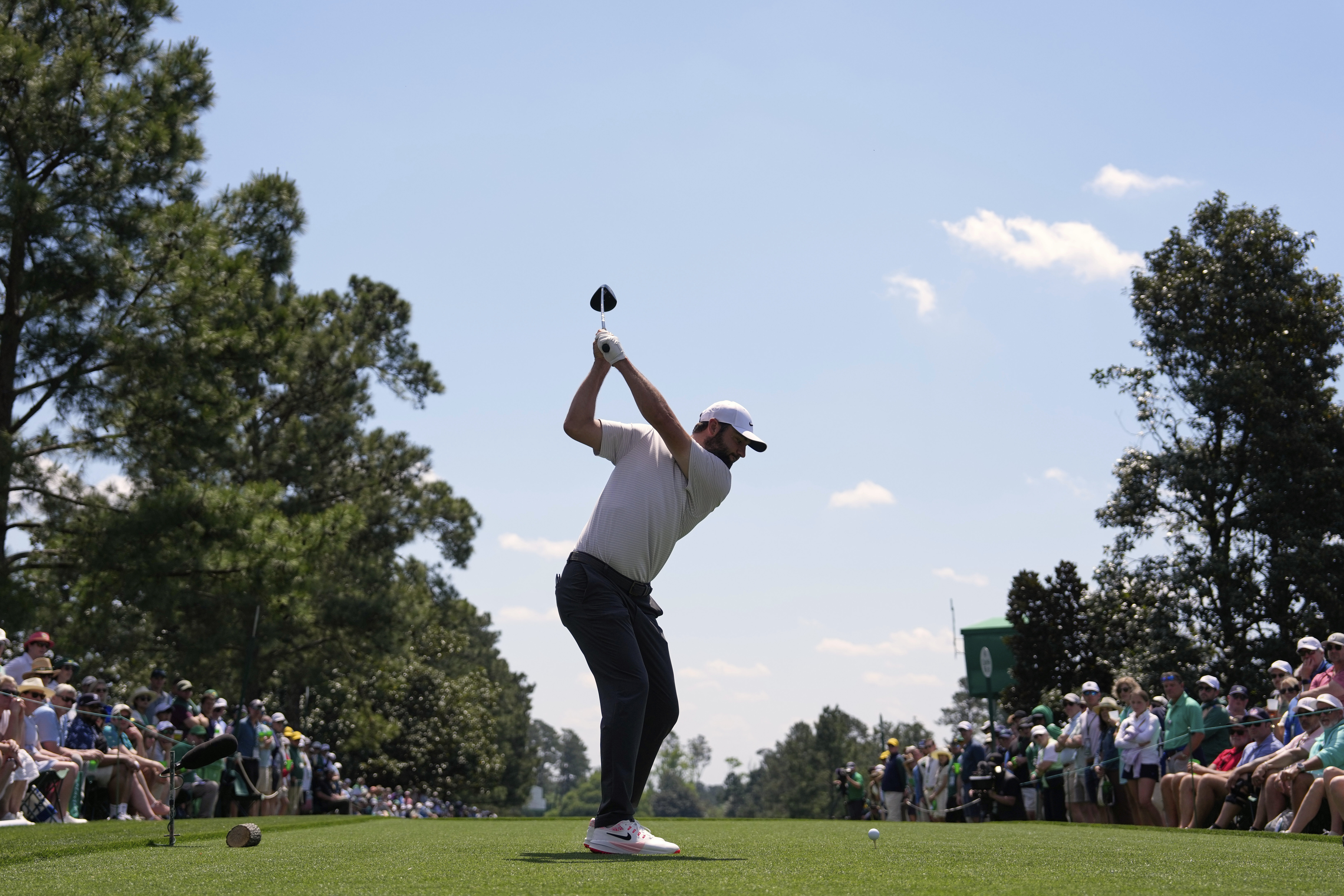 Scottie Scheffler begins his pursuit of a third green jacket with