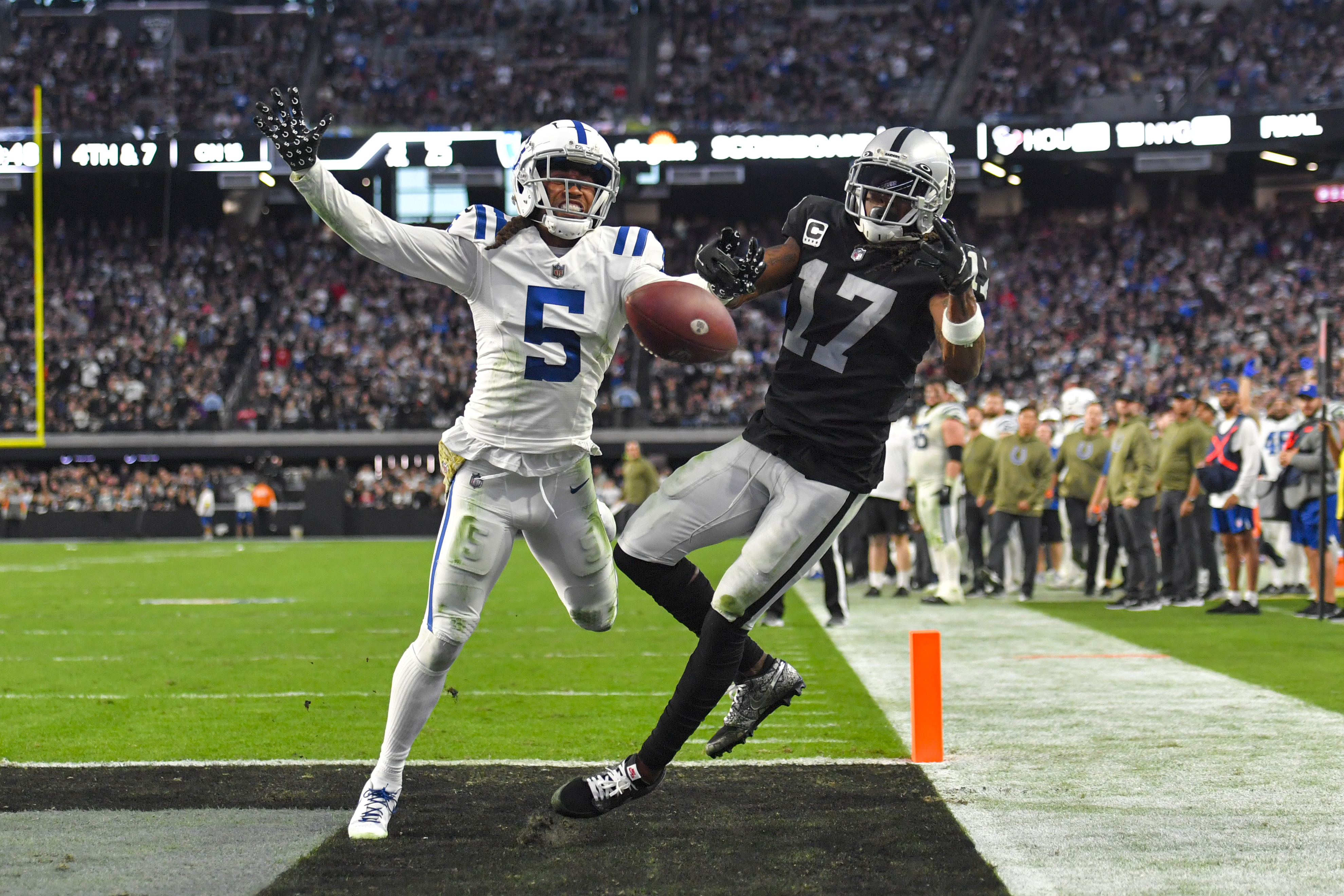 Matt Ryan, interim coach Saturday rally Colts past Raiders