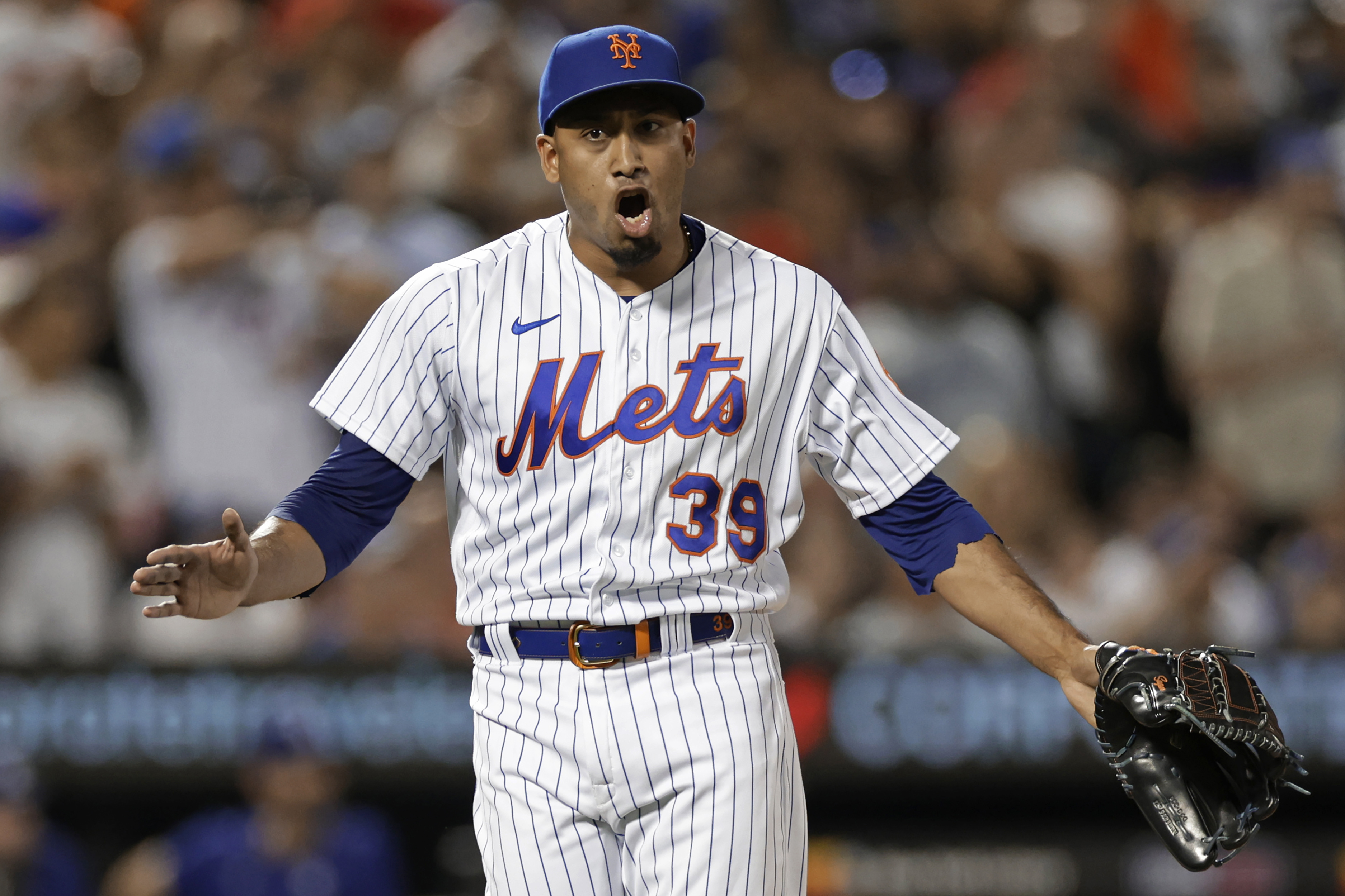 Timmy Trumpet Gives Edwin Diaz of Mets a Live Entrance - The New York Times