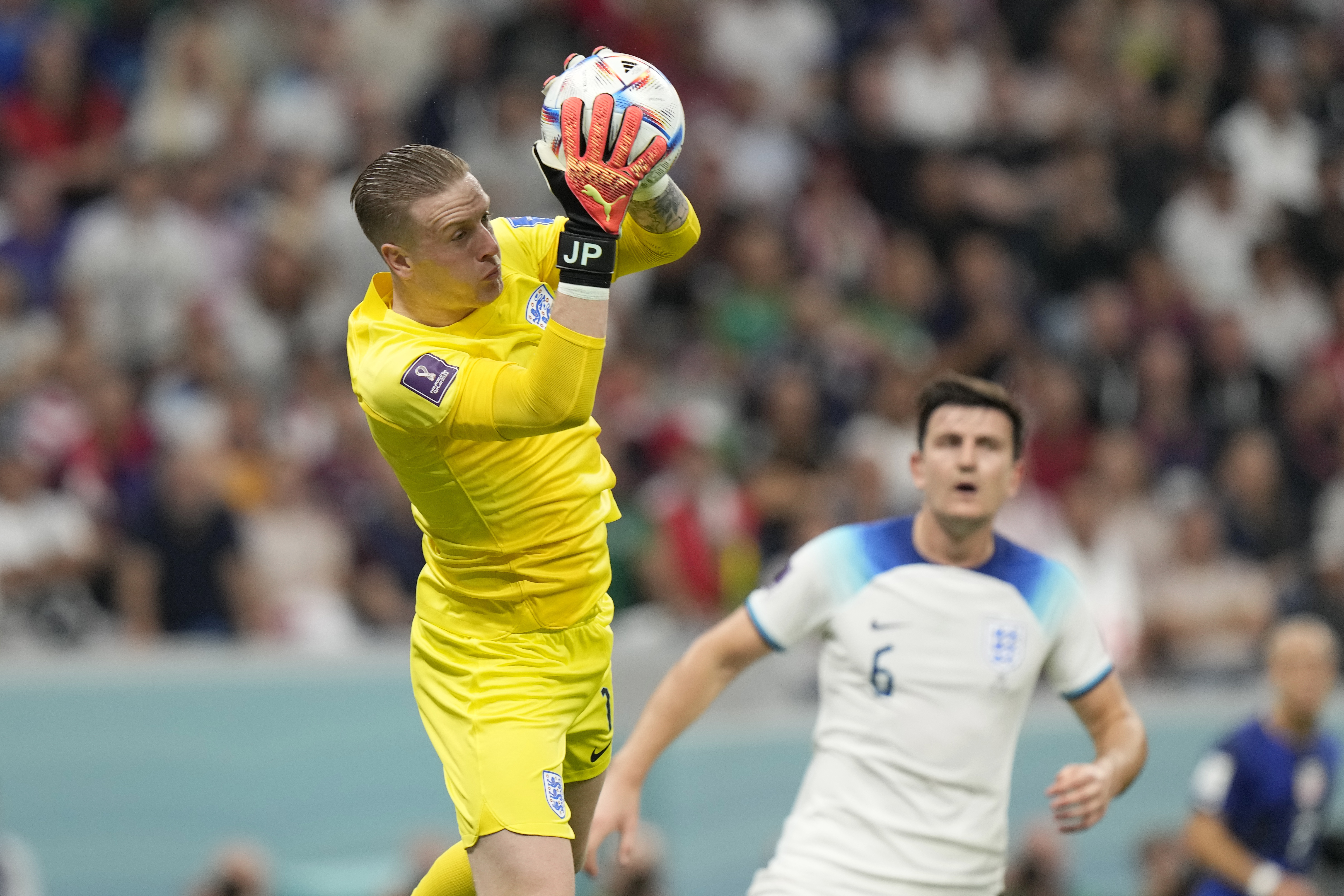 US frustrates England again at a World Cup in 0-0 draw