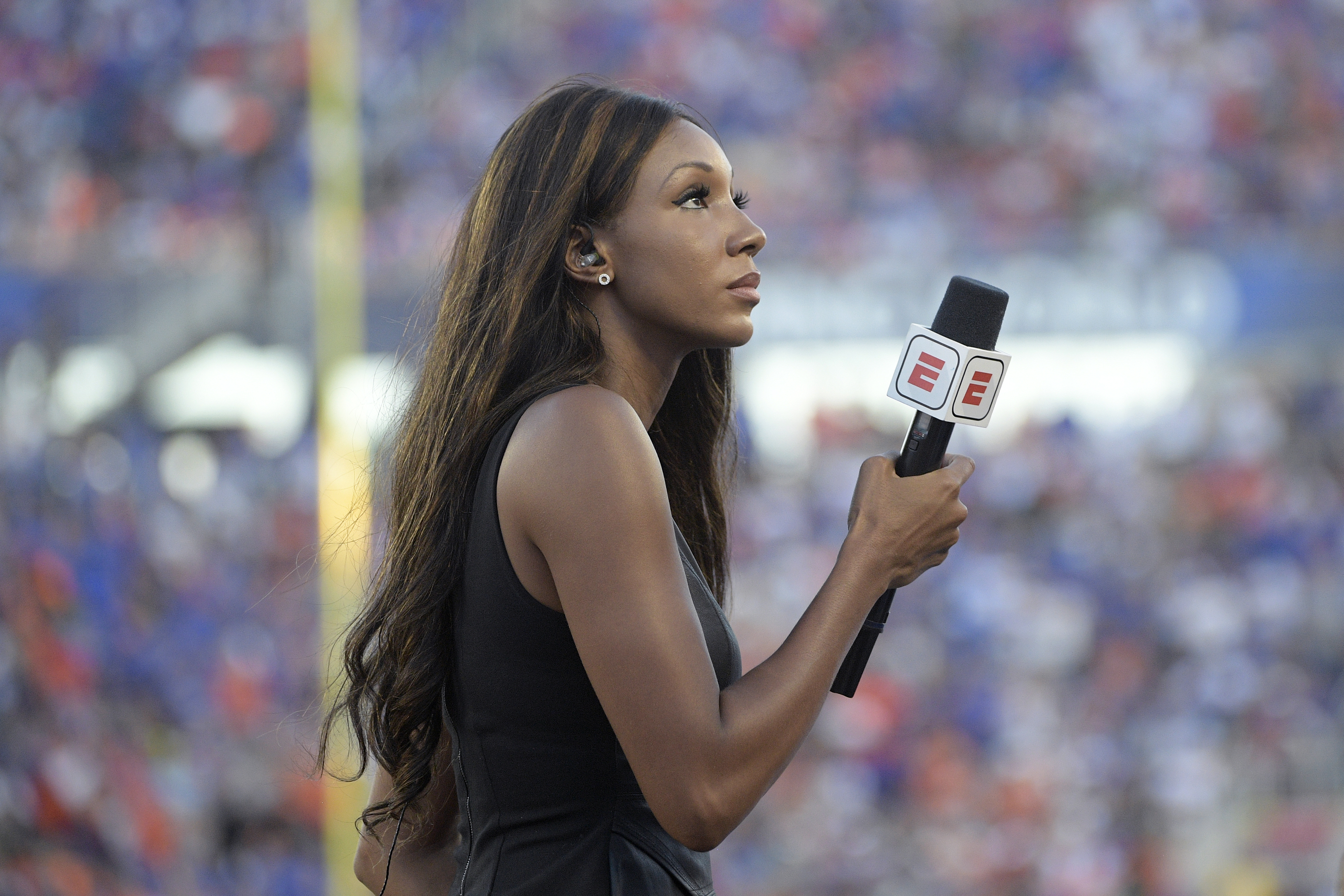 Maria Taylor Named NBC Football Night in America Host – The Hollywood  Reporter