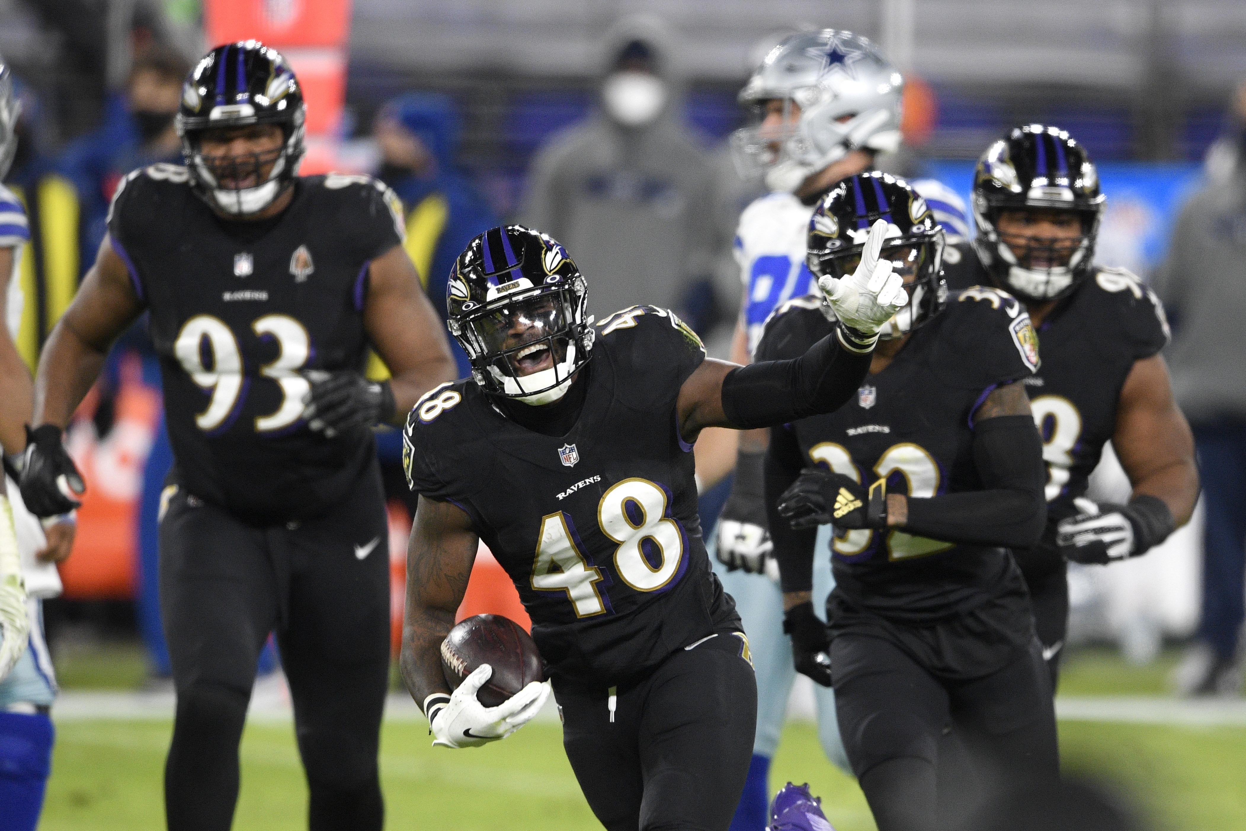 Jackson, Ravens run past Cowboys 34-17 to end 3-game slide