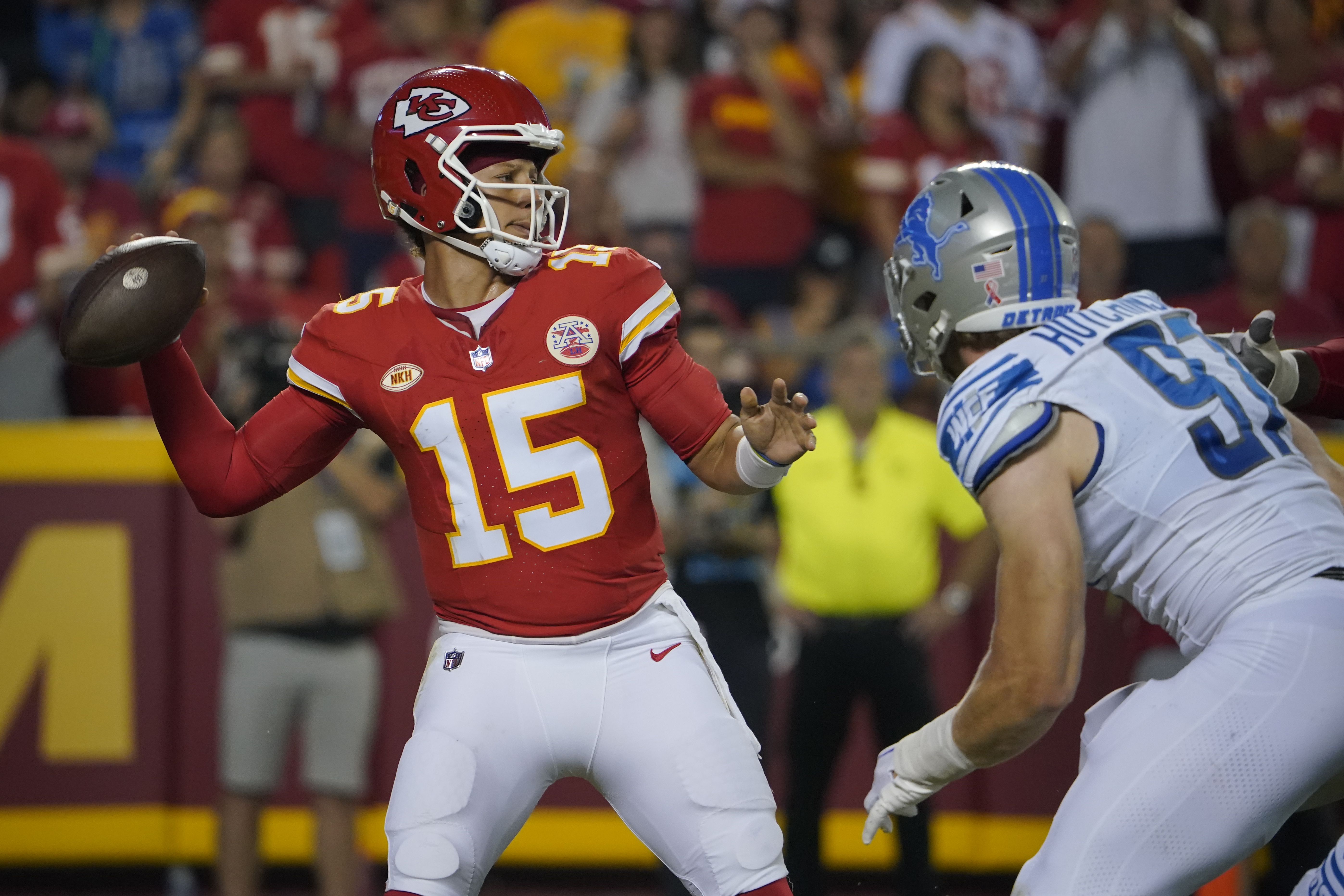 Detroit Lions vs Kansas City Chiefs: Patrick Mahomes & Co. fall 21-20 after  pick-6, fourth-quarter struggles