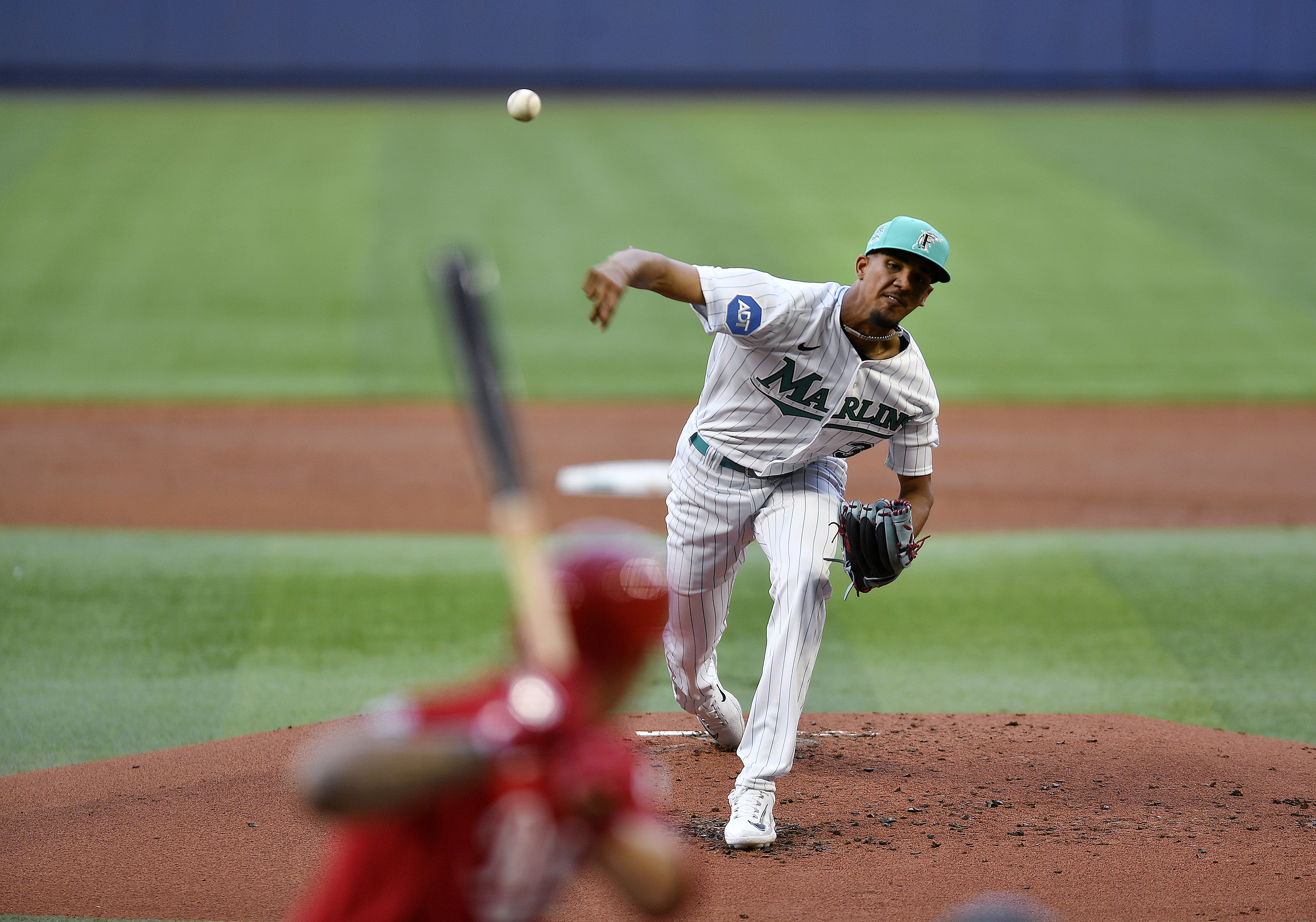 Marlins make it official, put RHP Eury Perez on active roster