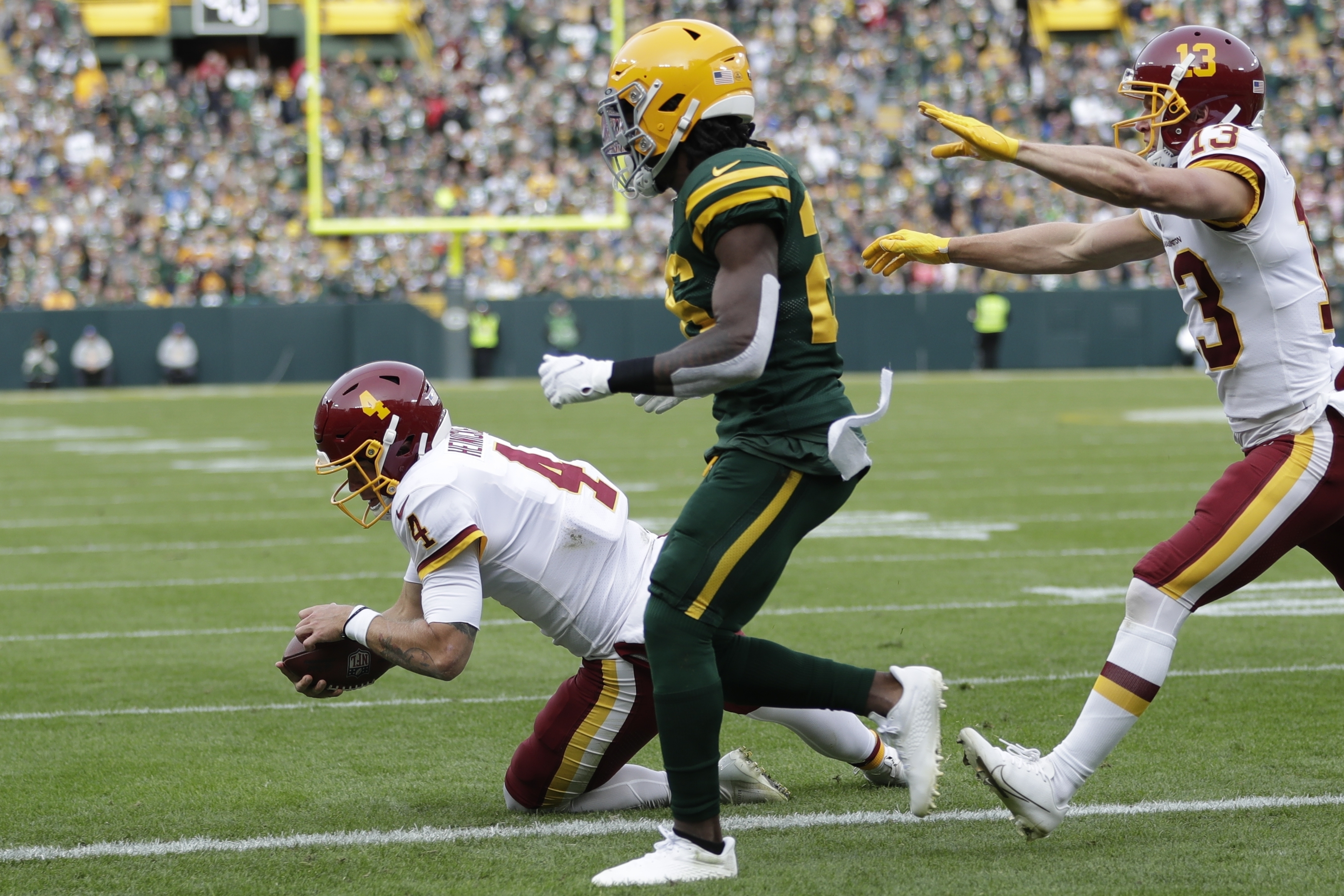 Packers win sixth straight, 24-10 over Washington