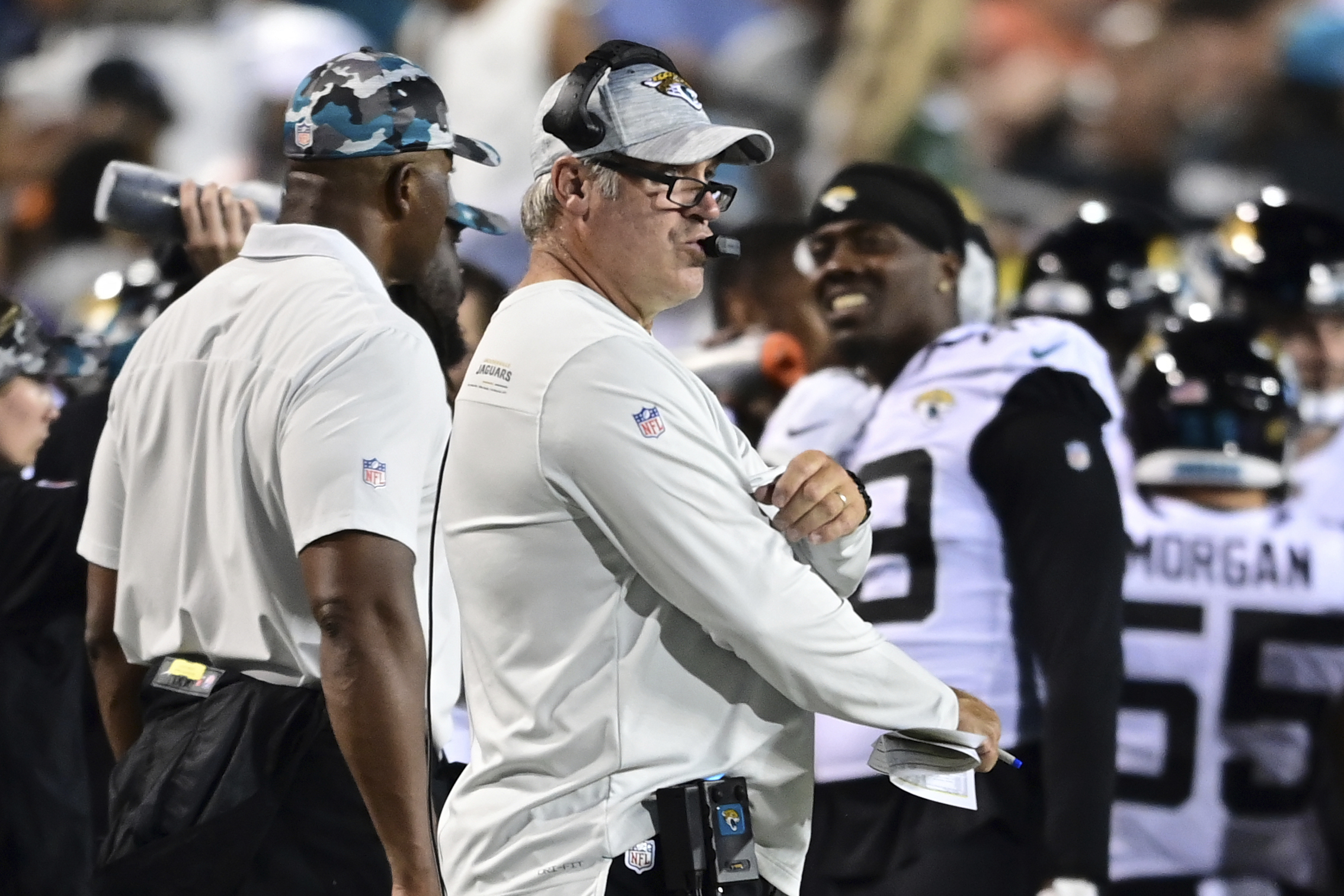 Raiders give McDaniels happy homecoming, beat Jaguars 27-11 - The