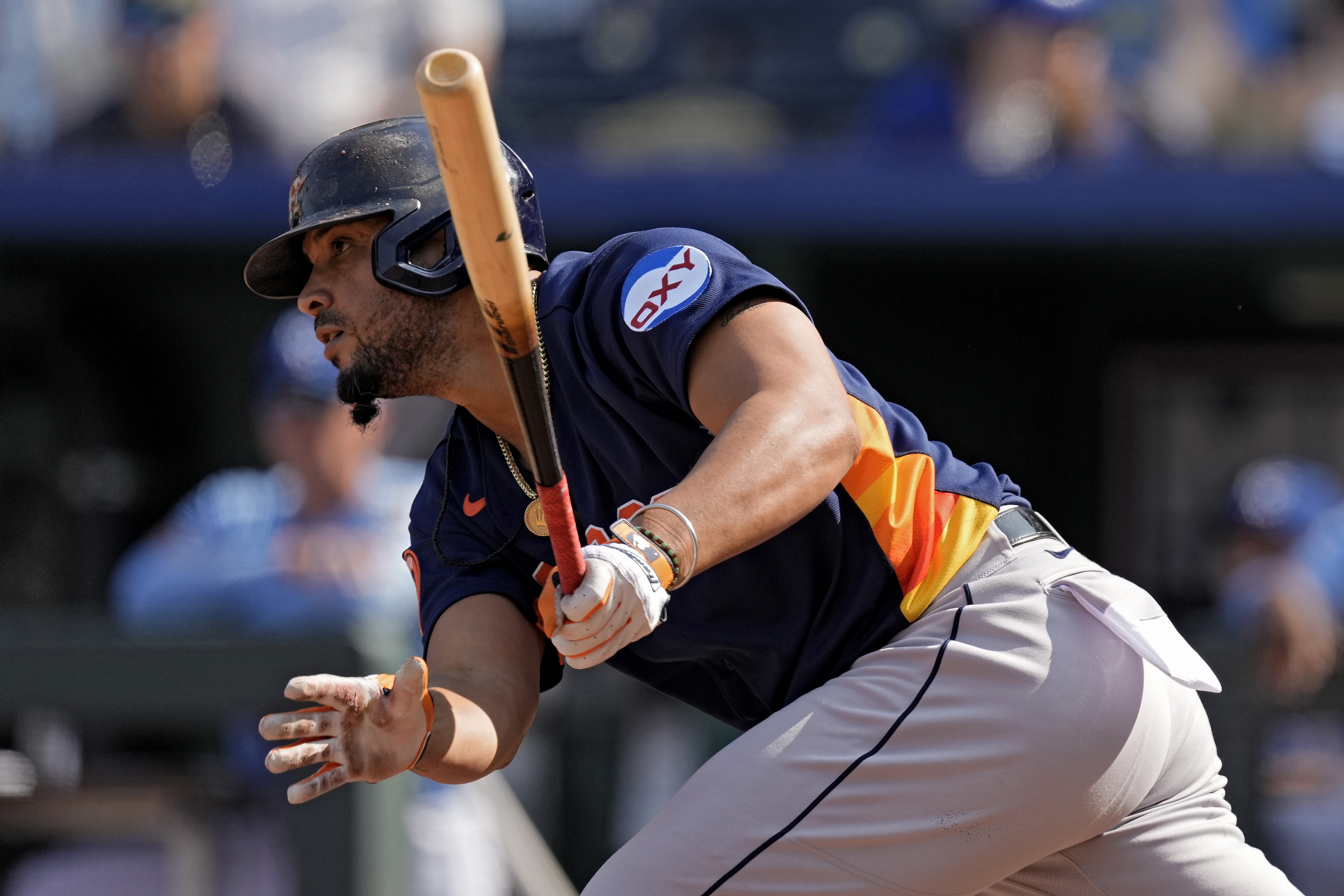 Homers by Alvarez, Meyers support Valdez's 7 strong innings in Astros 7-1  win over Royals