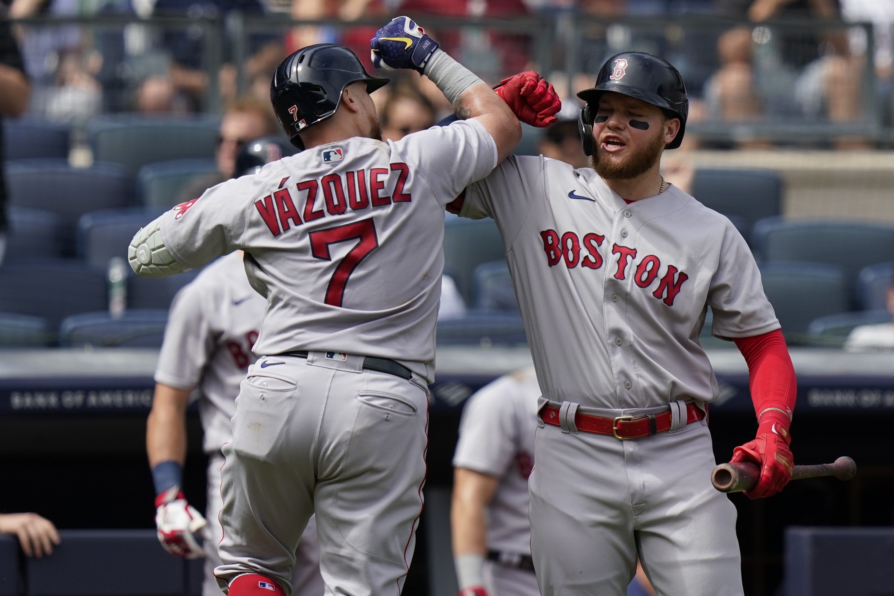 Red Sox win doubleheader, sweep series vs. Yankees