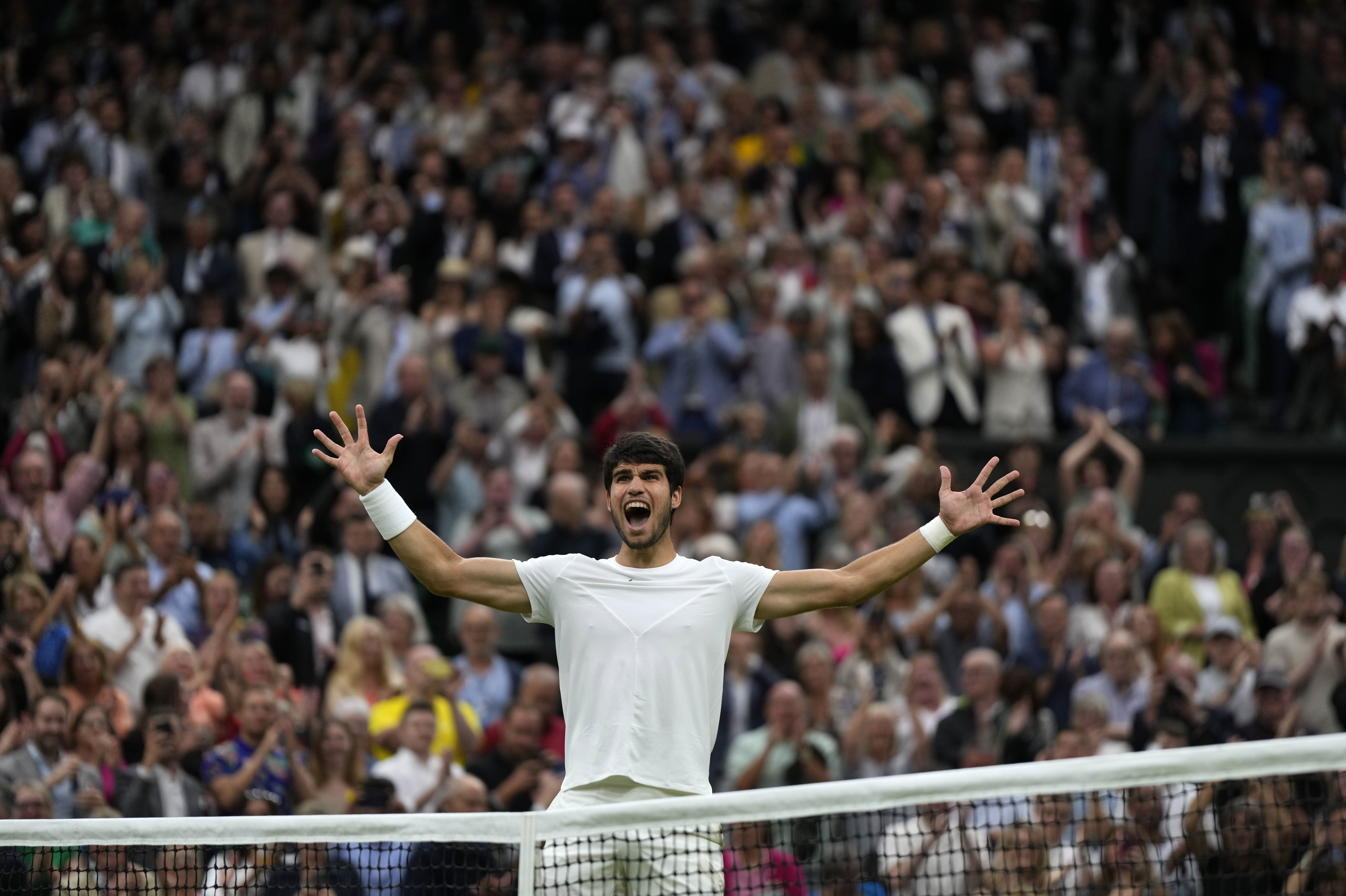 Carlos Alcaraz will face Novak Djokovic in a Wimbledon mens final for the ages
