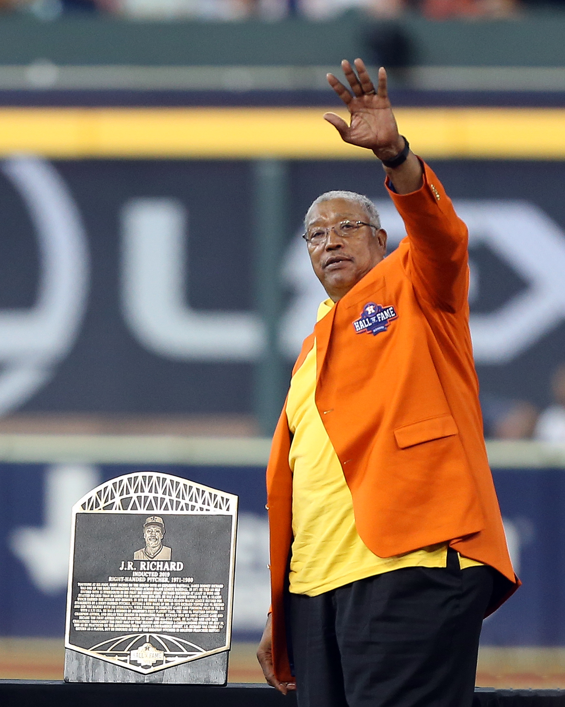 Astros All-Star Pitcher From 1970s J.R. Richard Passes Away At 71 - CBS  Texas