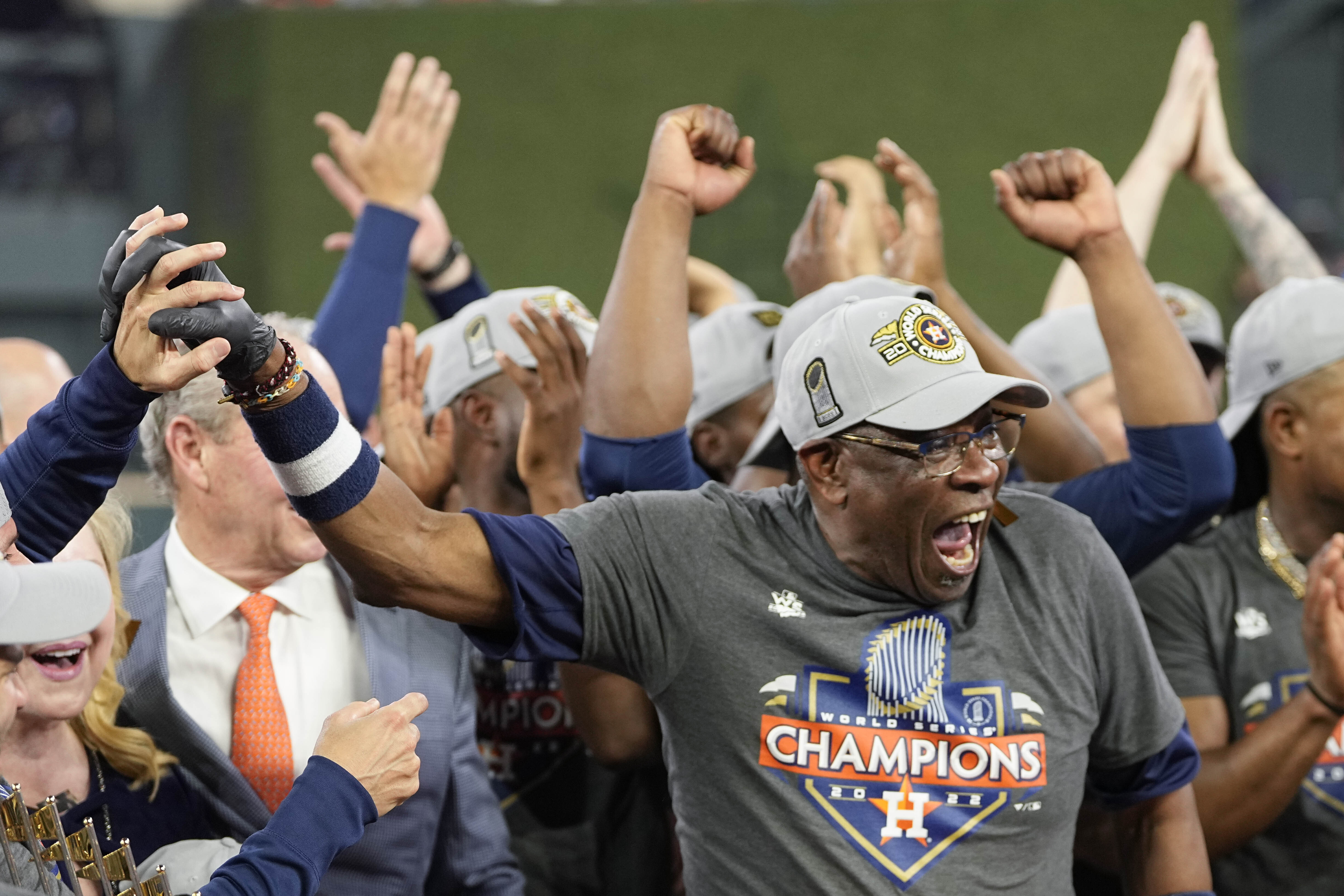 Houston Astros Dusty Baker Contract Extended signature shirt