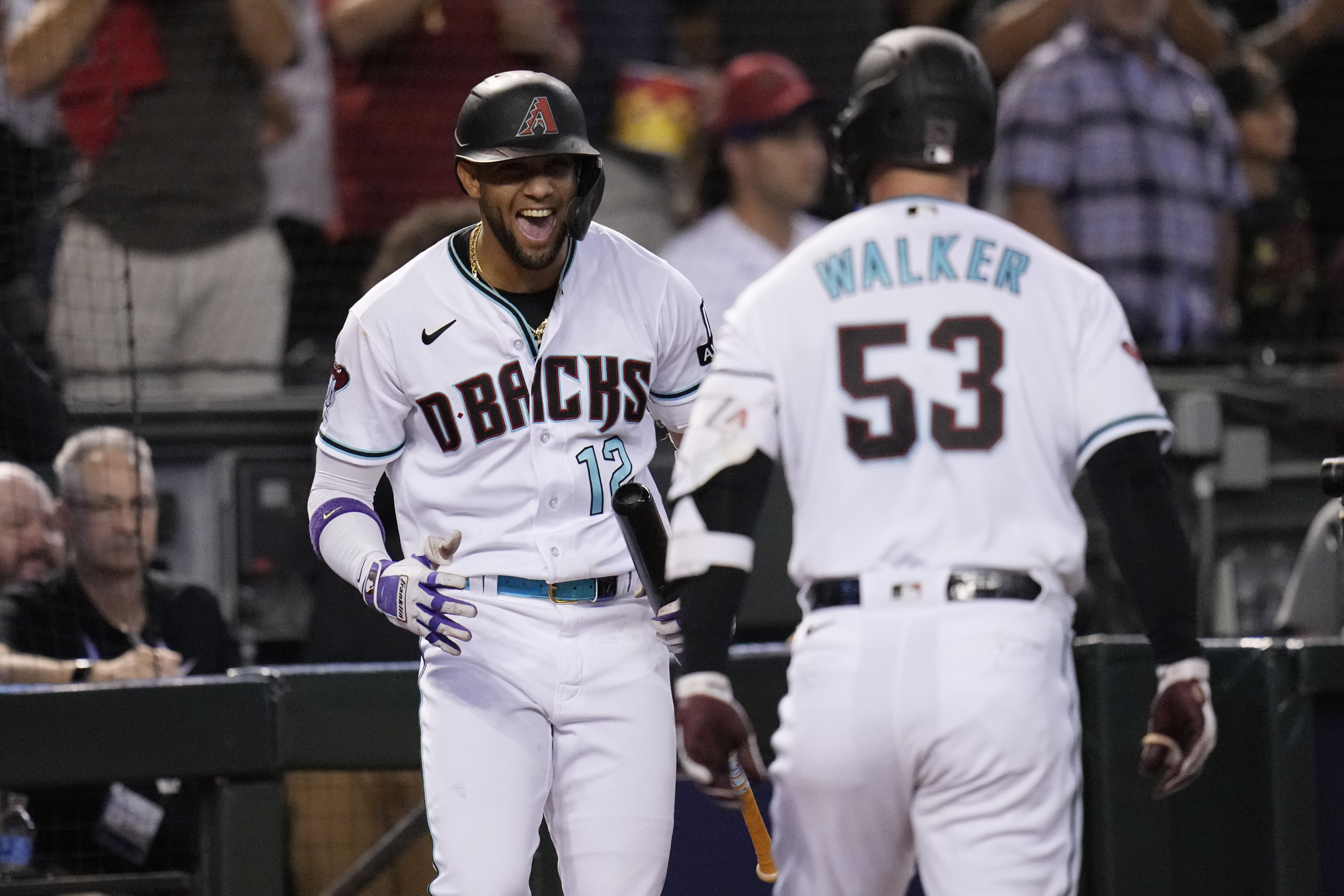 Best Braves Playoff Moments: Soler blasts a ball into orbit in Game 6