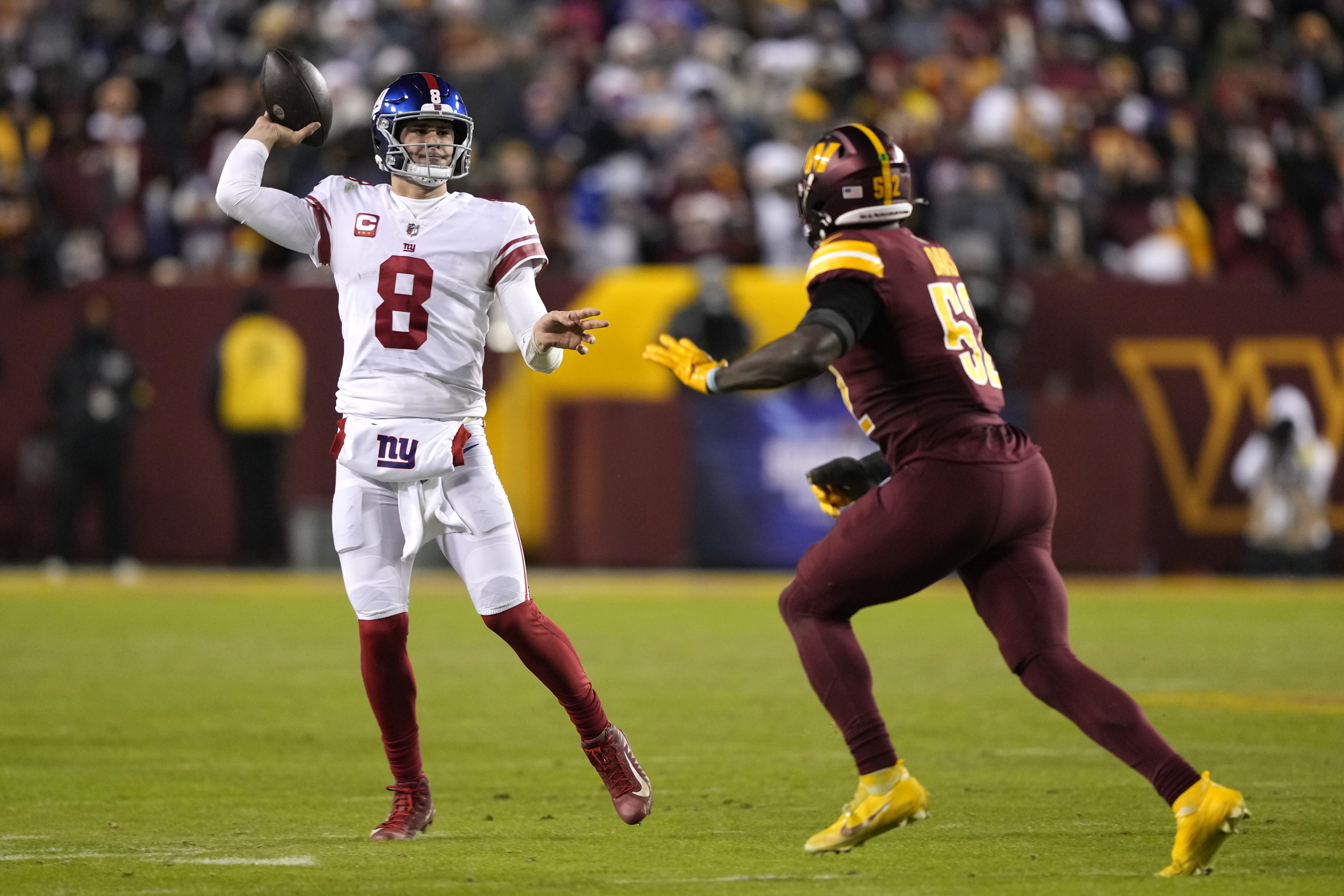 Giants beat Commanders in prime time to end winless streak