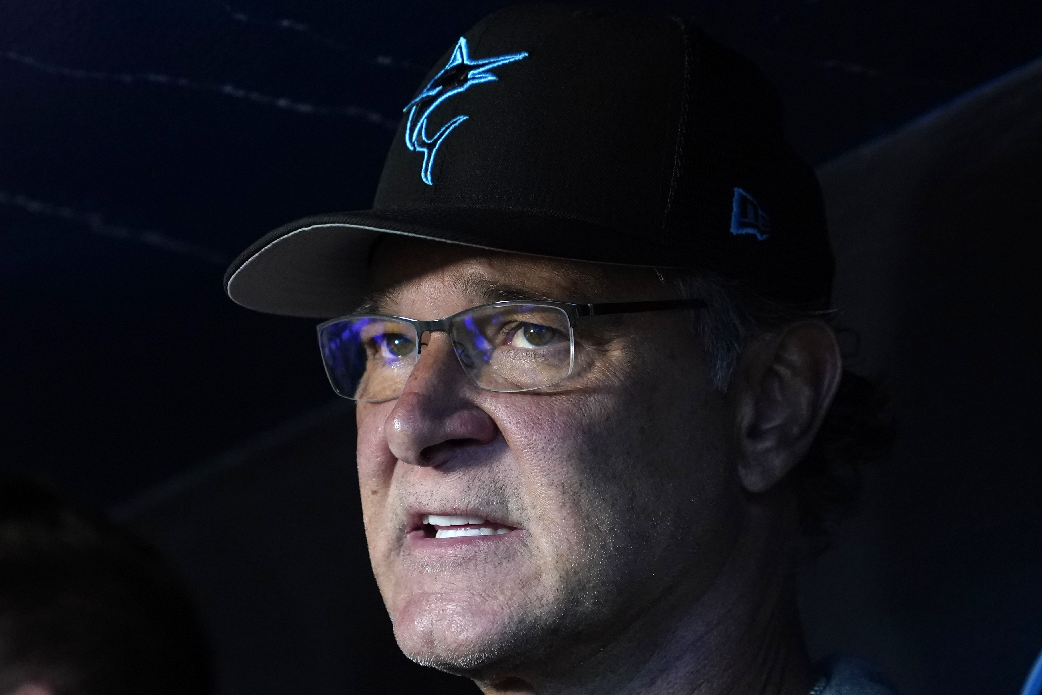 AP source: Mattingly won't be back as Marlins manager in '23